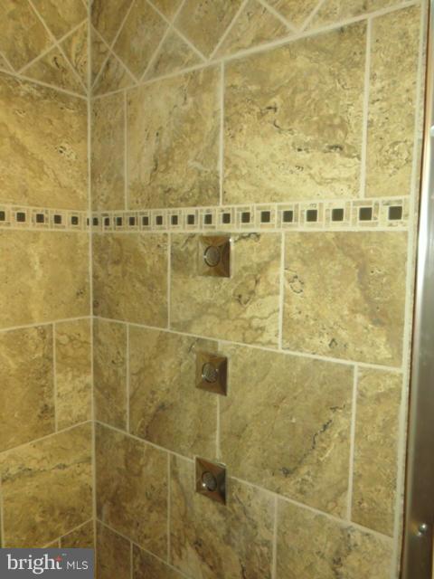 SOUTH HAMPTON SUB - Residential