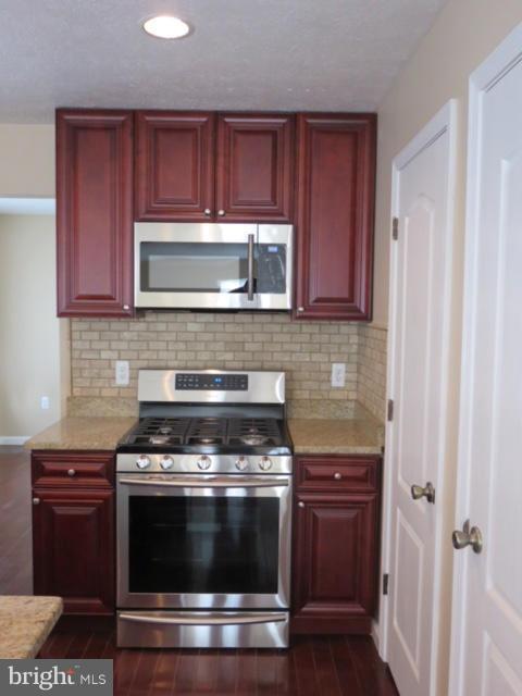 SOUTH HAMPTON SUB - Residential