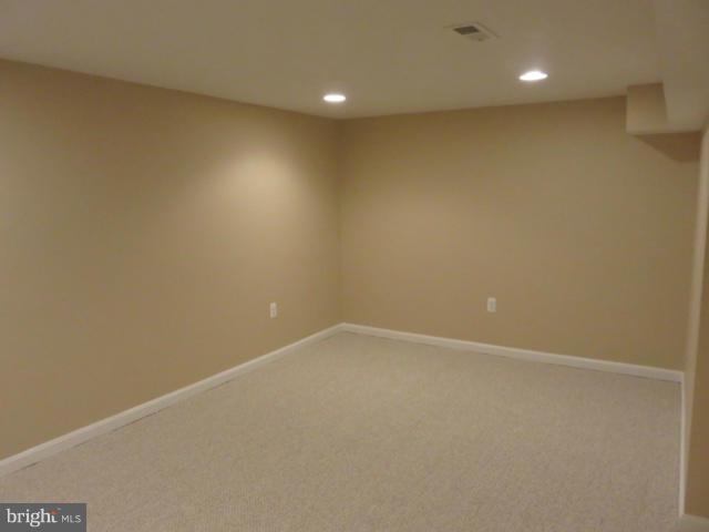 SOUTH HAMPTON SUB - Residential