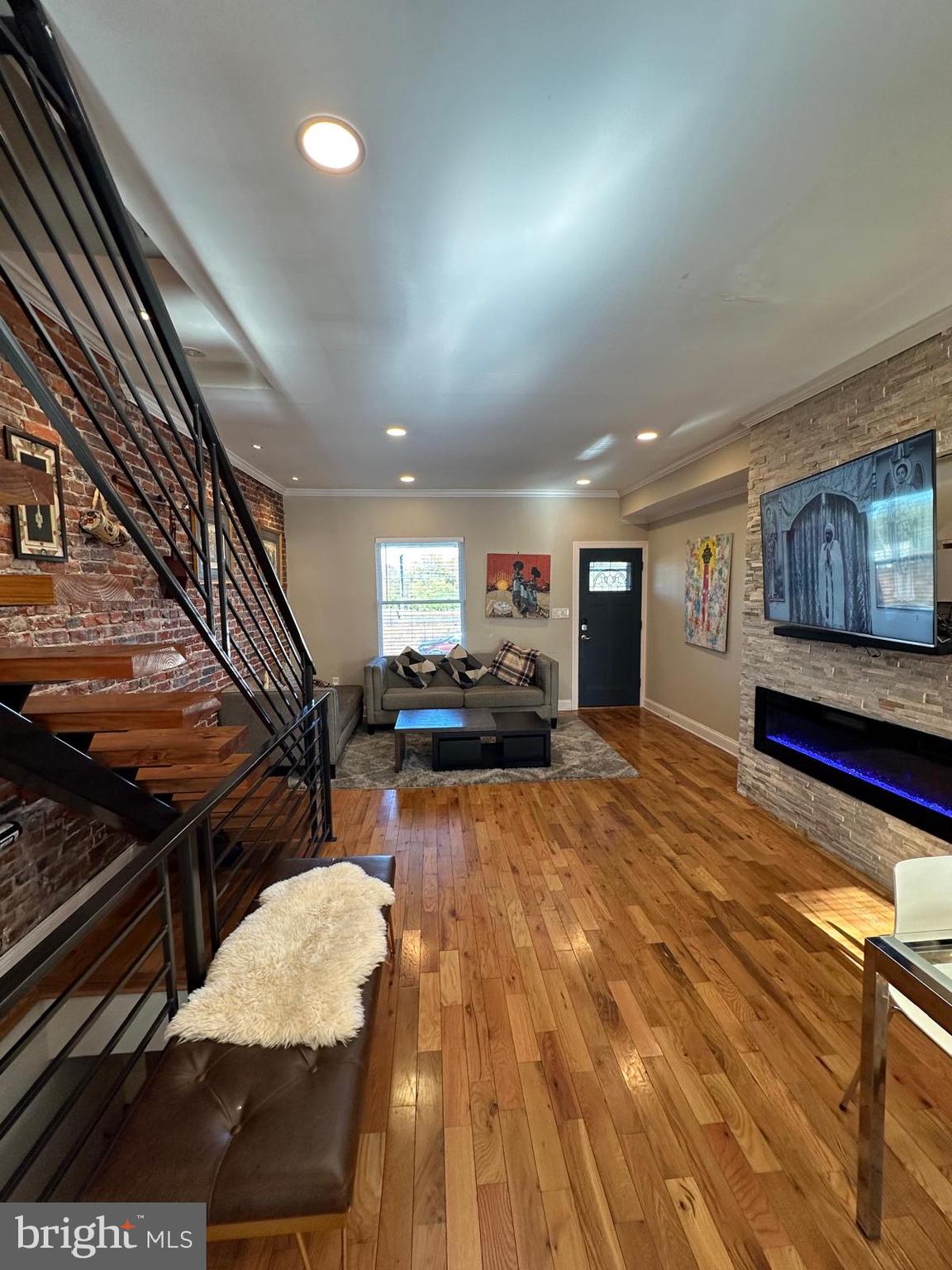 MANTUA - Residential Lease