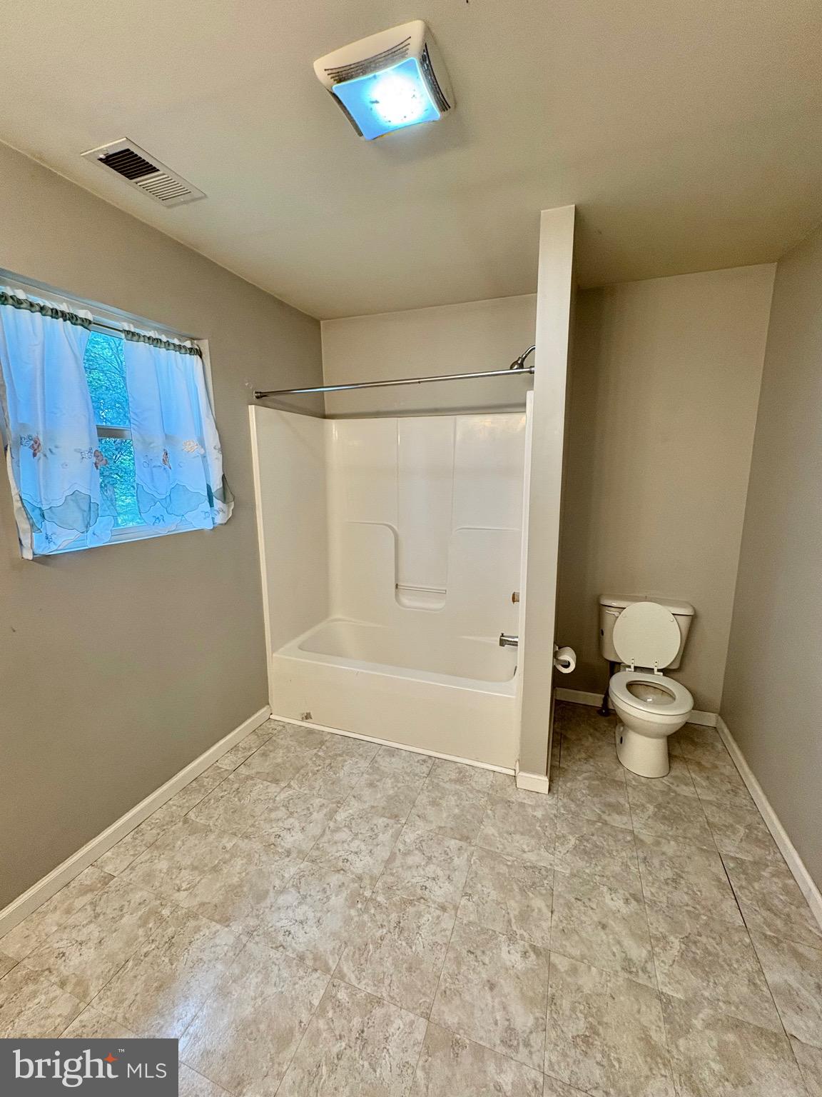 WILDE  ACRES - Residential