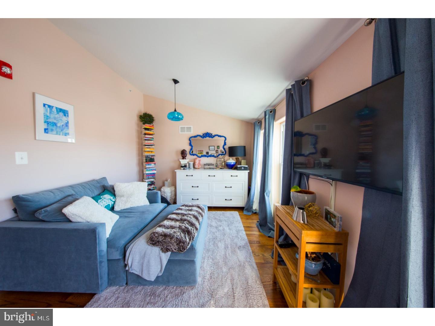 BELLA VISTA - Residential