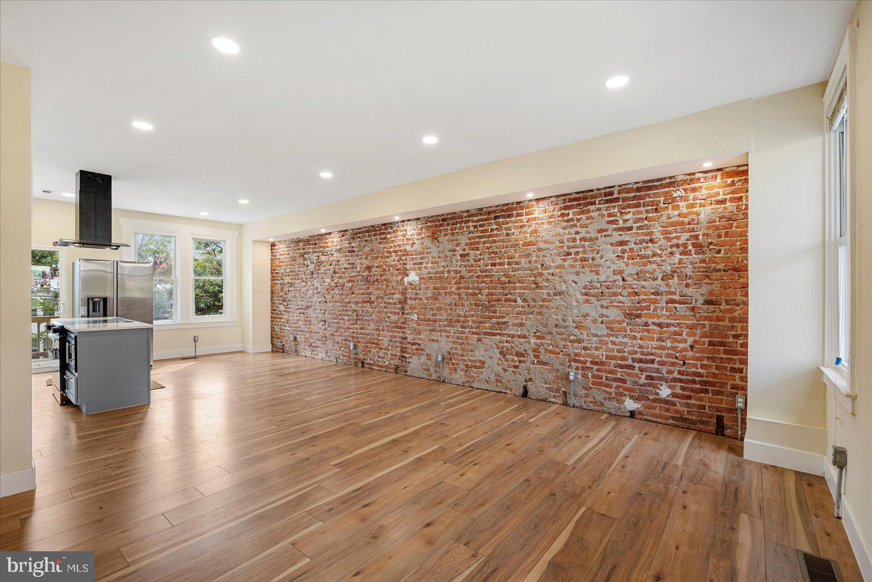 FOREST PARK - Residential