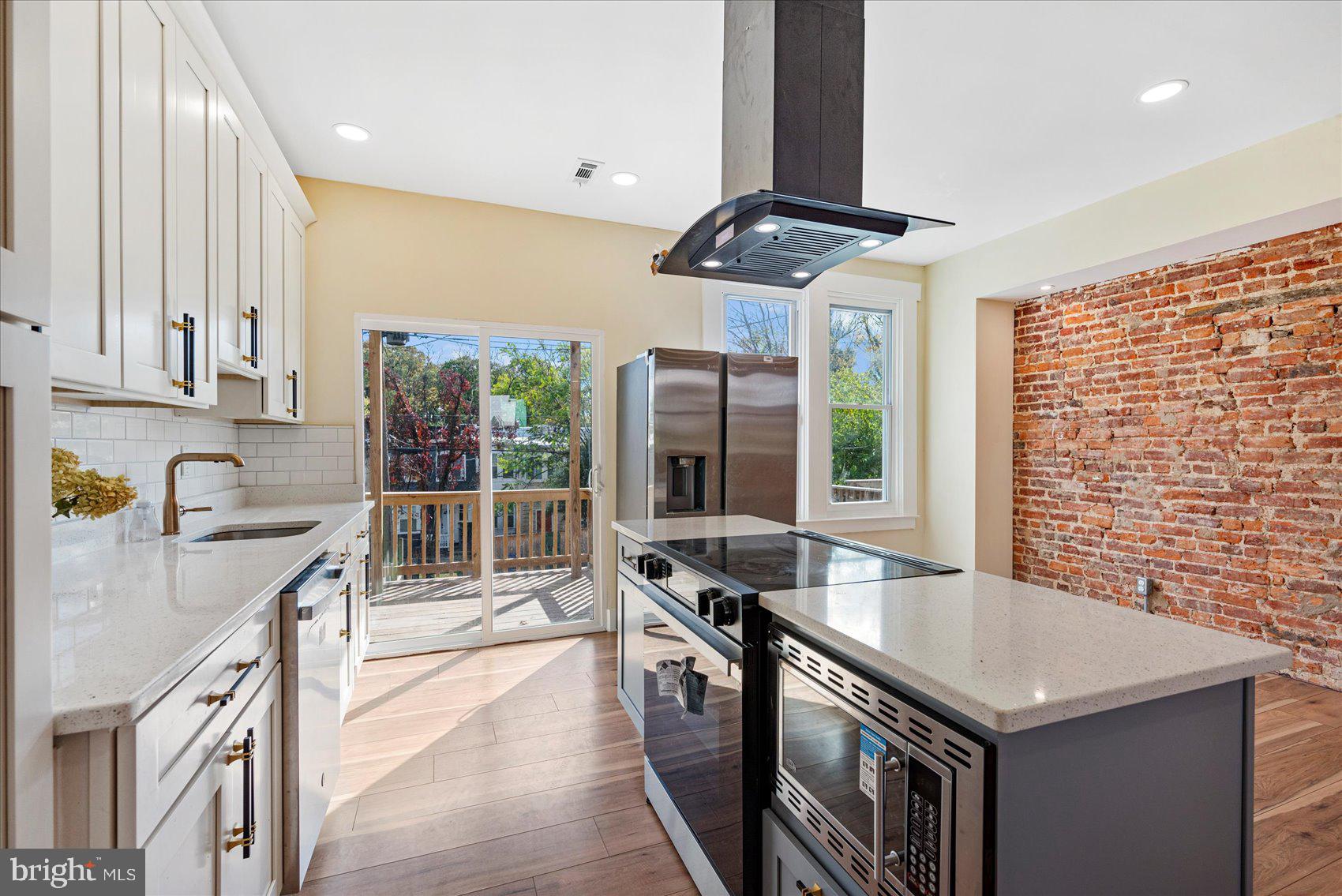 FOREST PARK - Residential