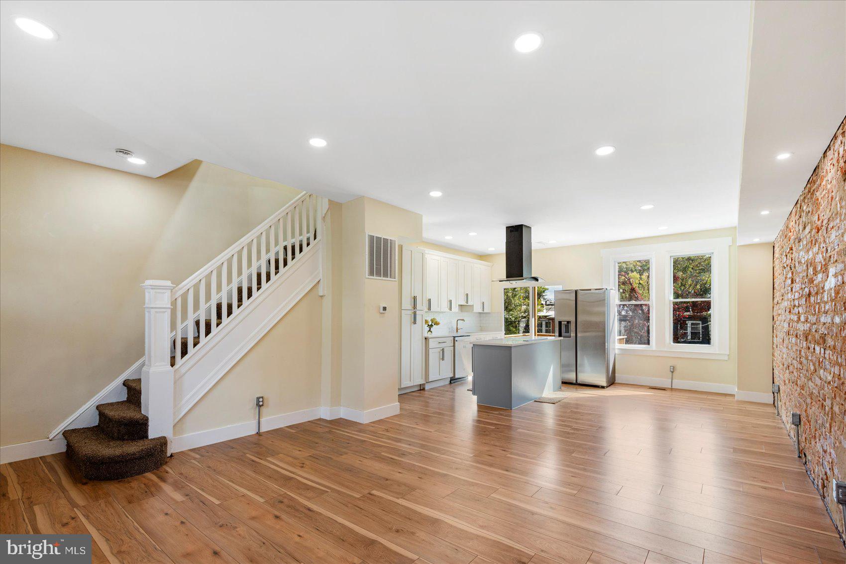 FOREST PARK - Residential