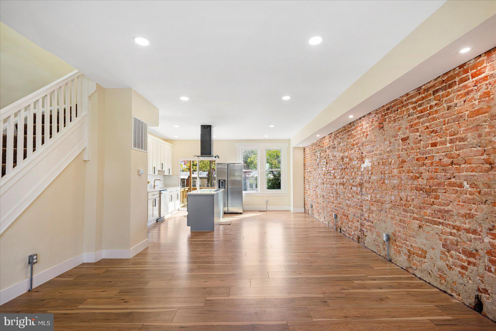 FOREST PARK - Residential