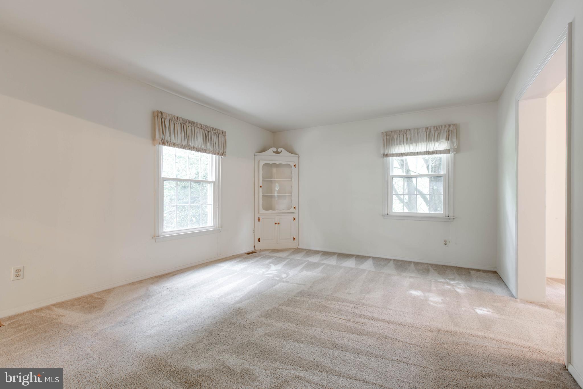 GRAY ROCK FARM - Residential