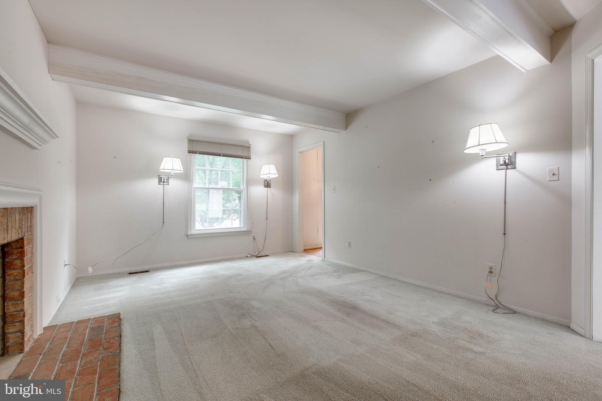 GRAY ROCK FARM - Residential