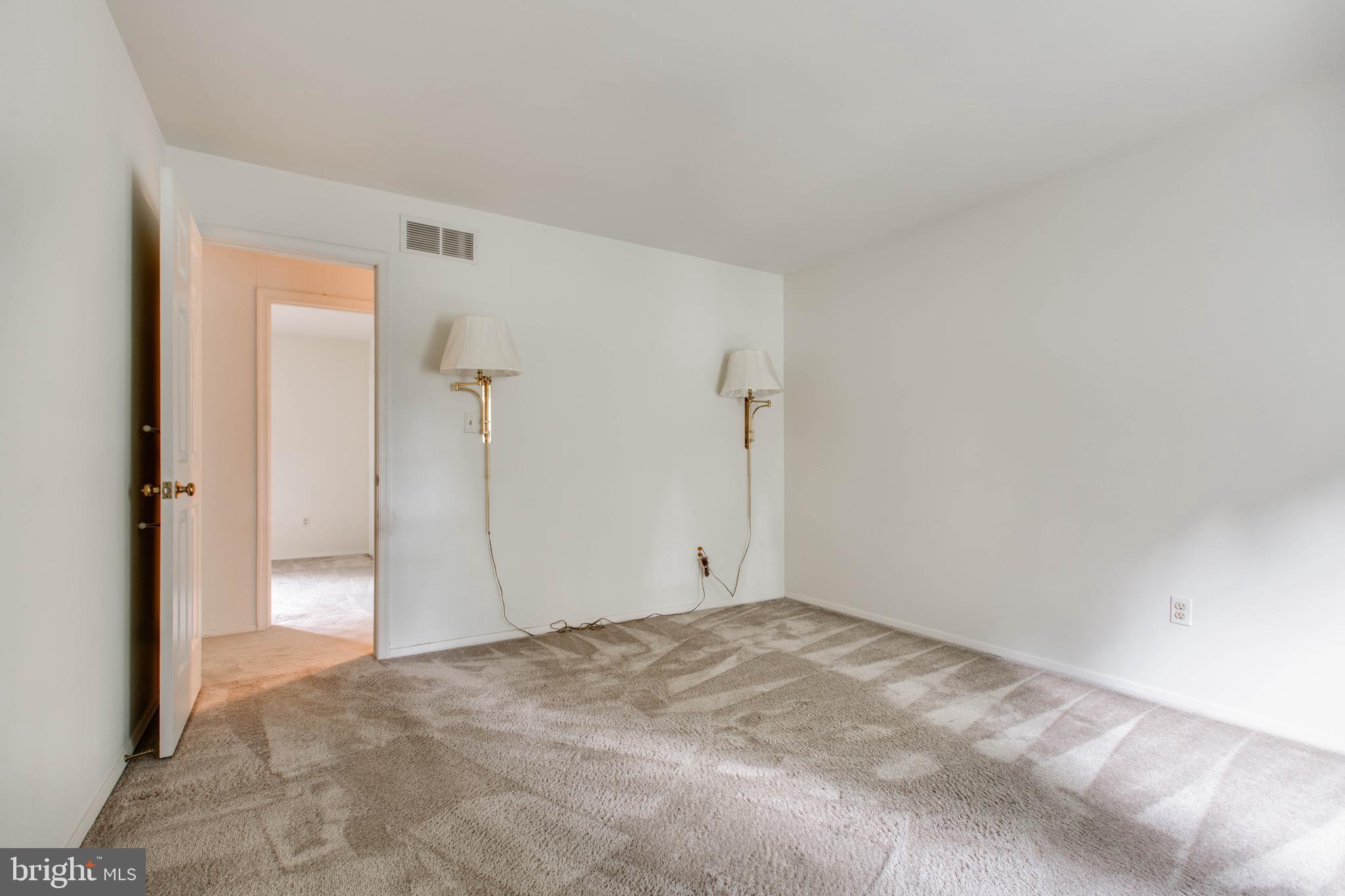 GRAY ROCK FARM - Residential