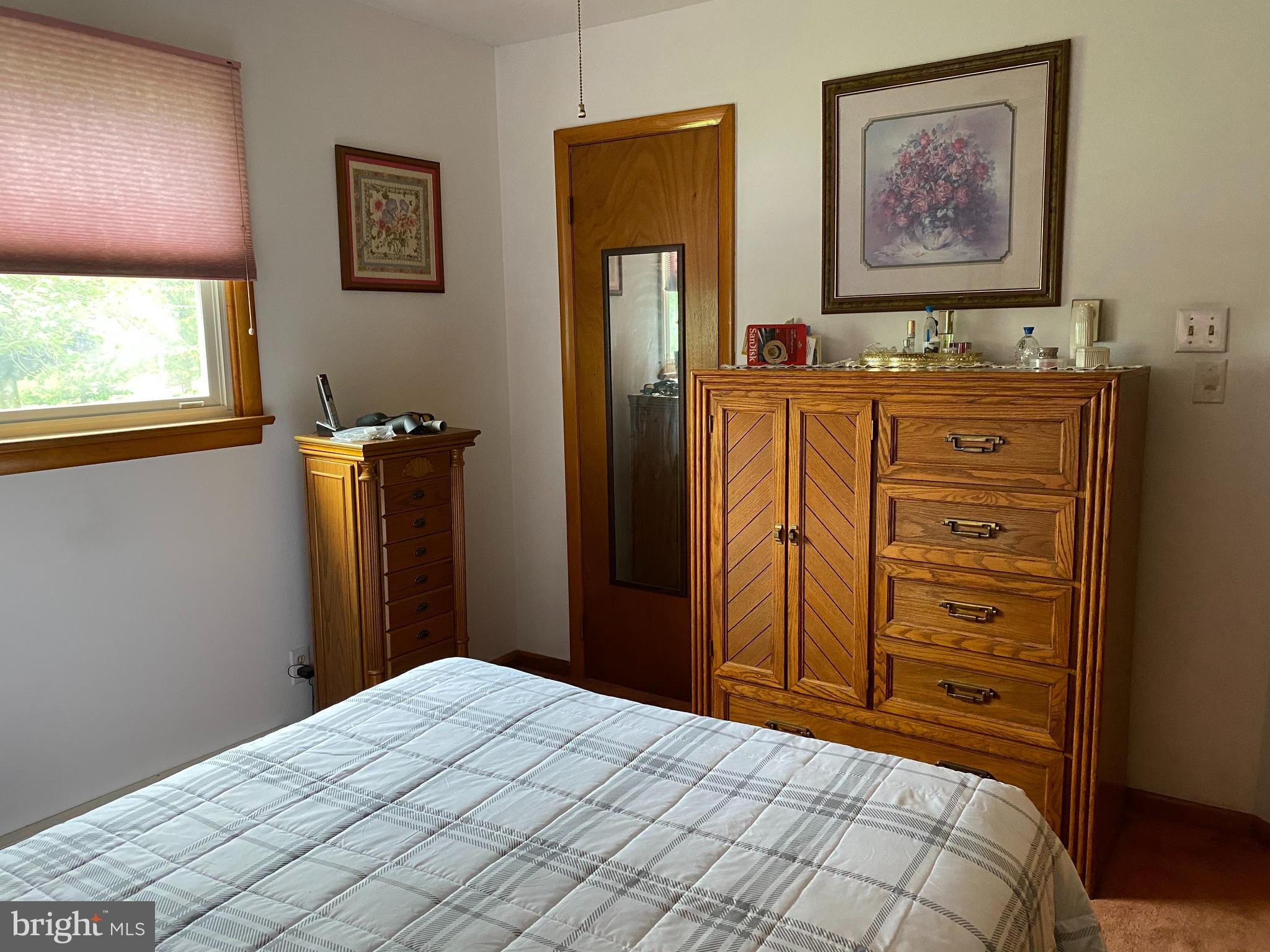 RINGTOWN - Residential
