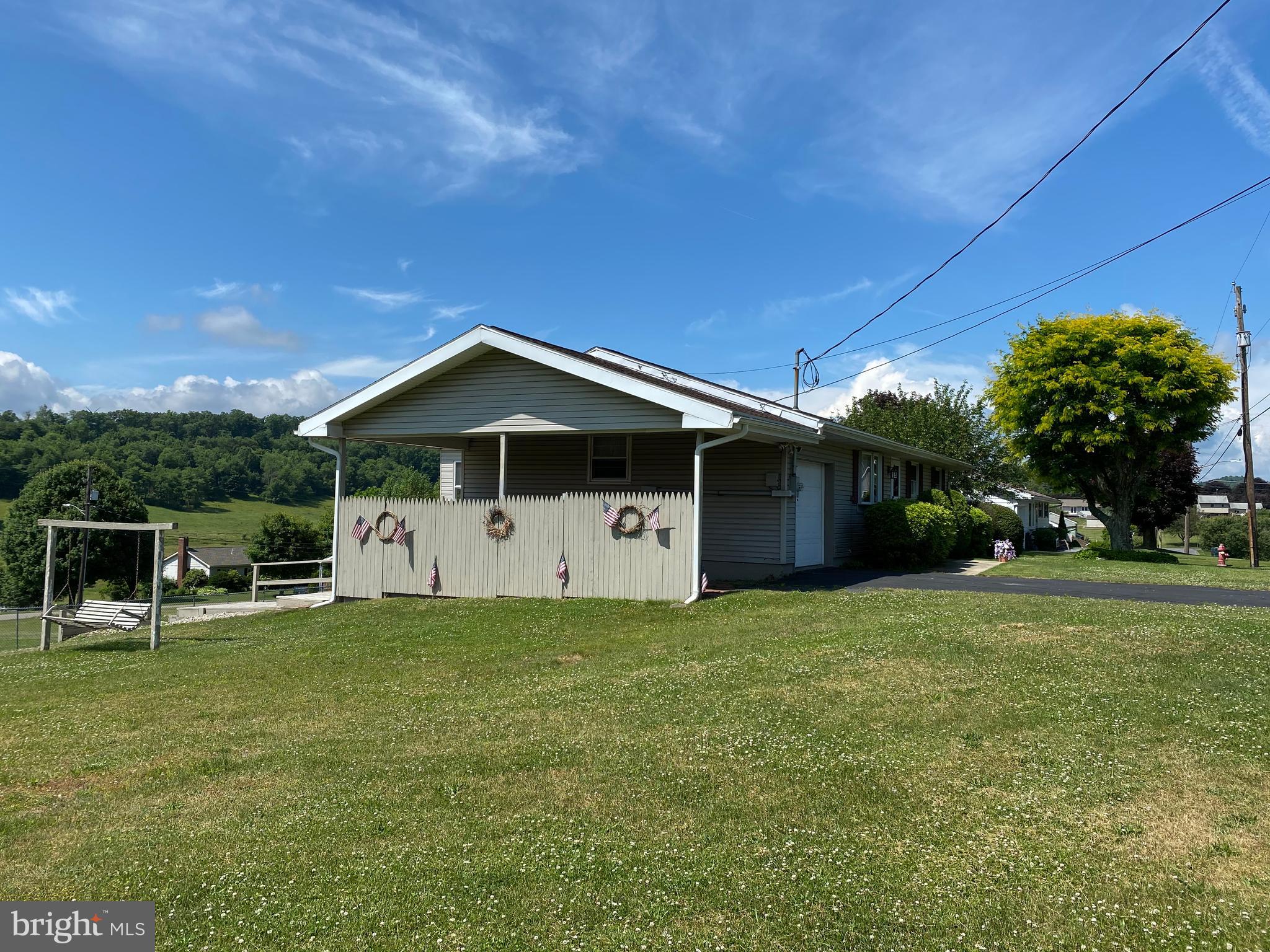 RINGTOWN - Residential