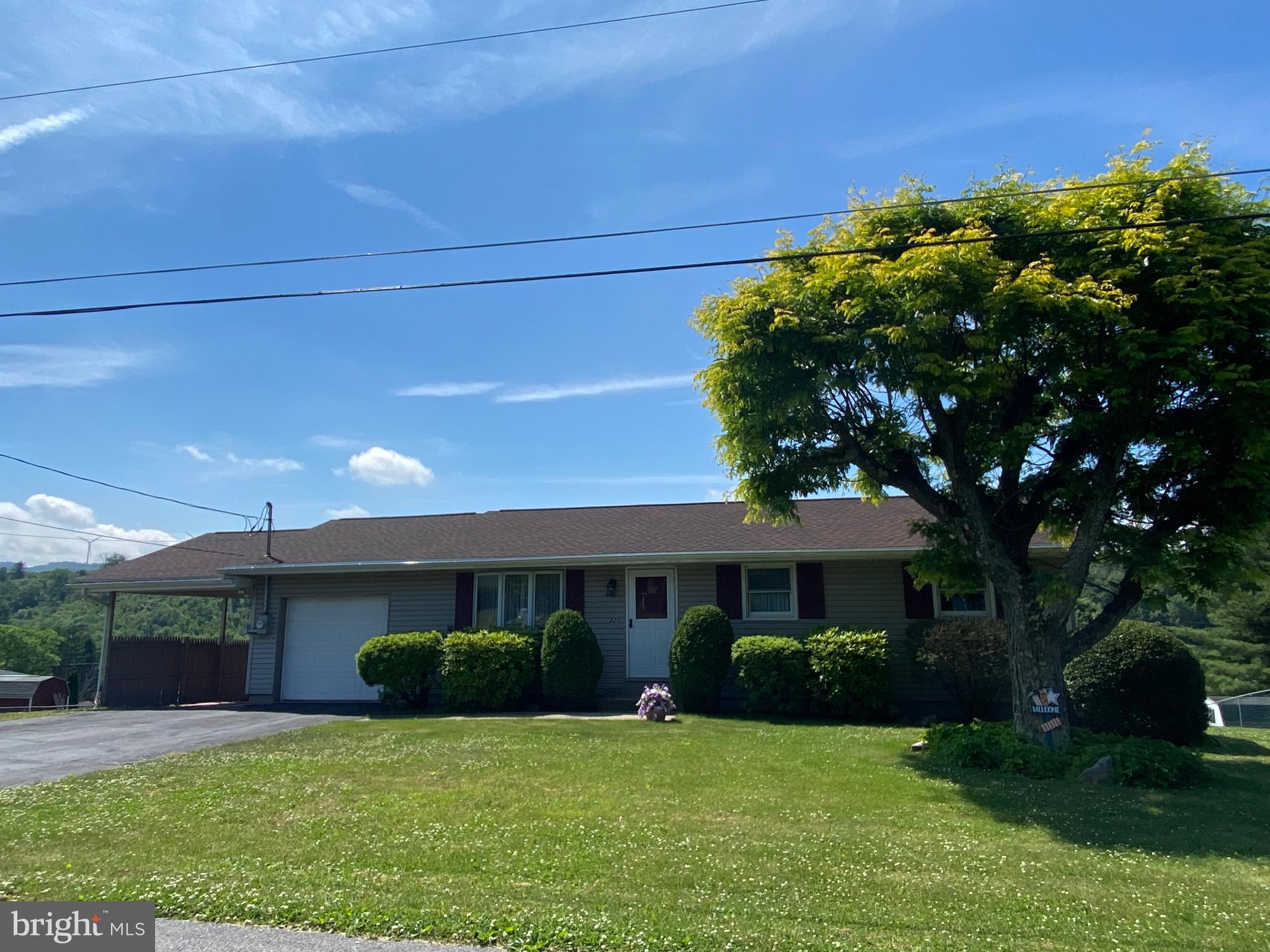 RINGTOWN - Residential