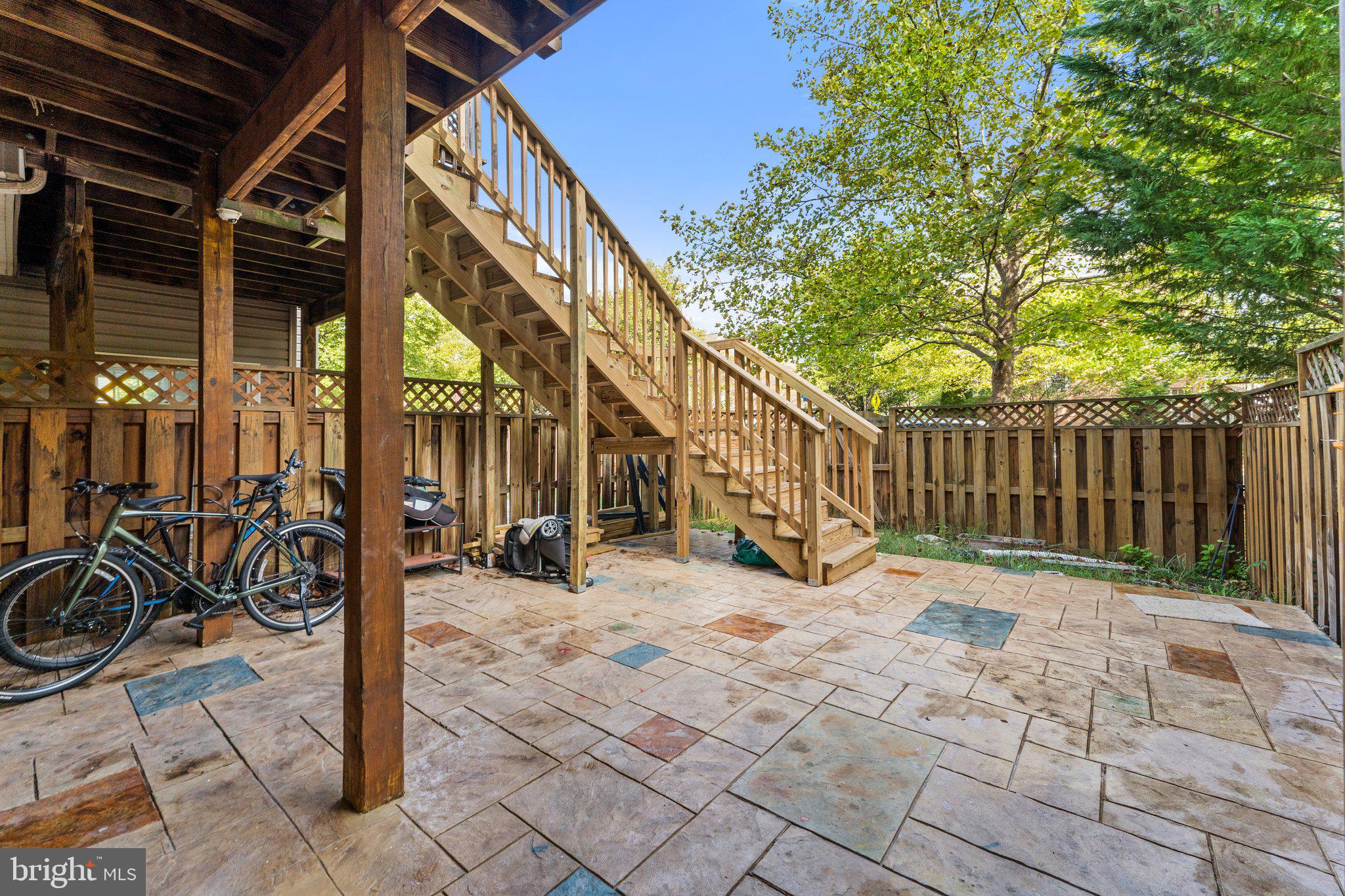 SOUTHERN WALK AT BROADLANDS - Residential Lease