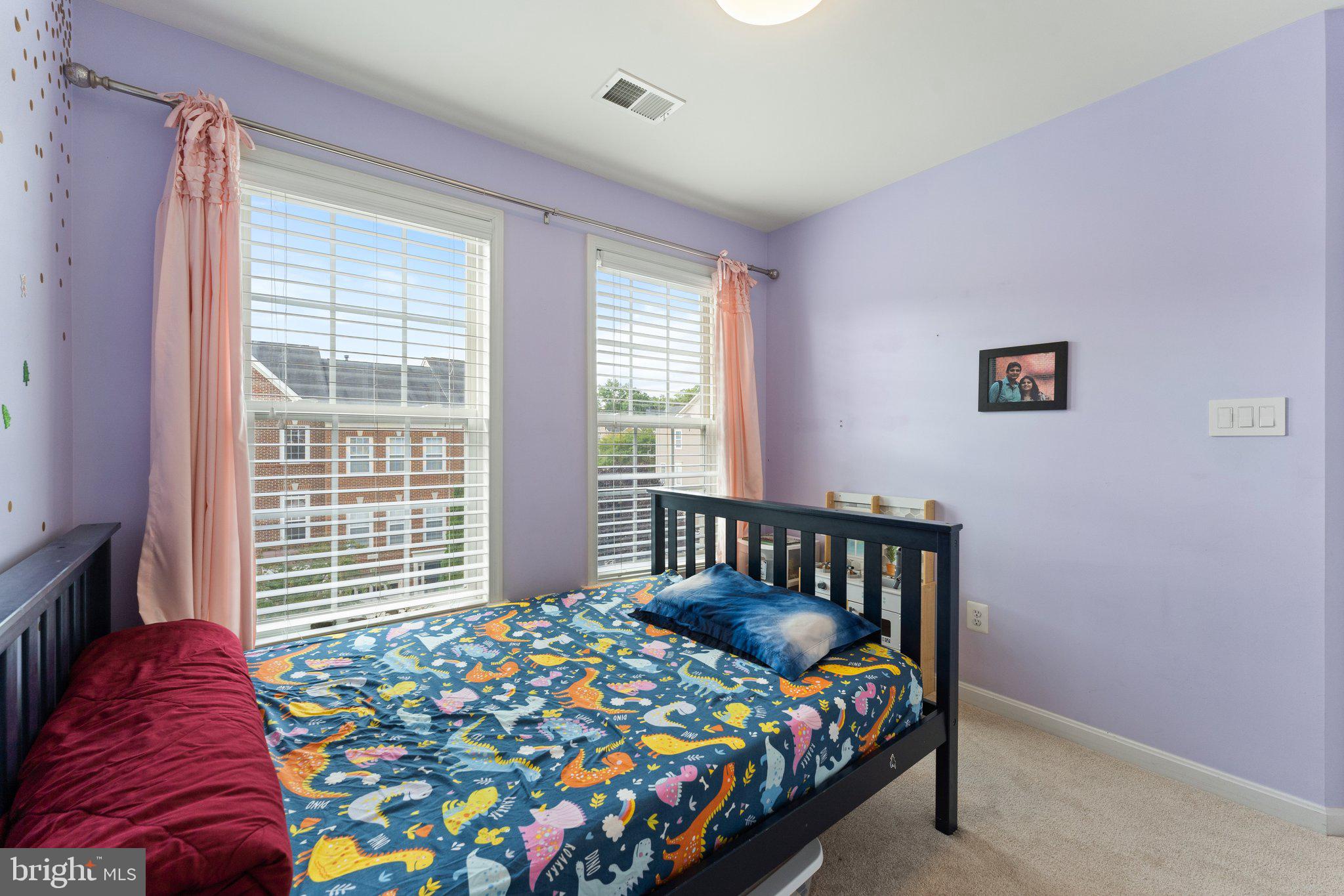 SOUTHERN WALK AT BROADLANDS - Residential Lease