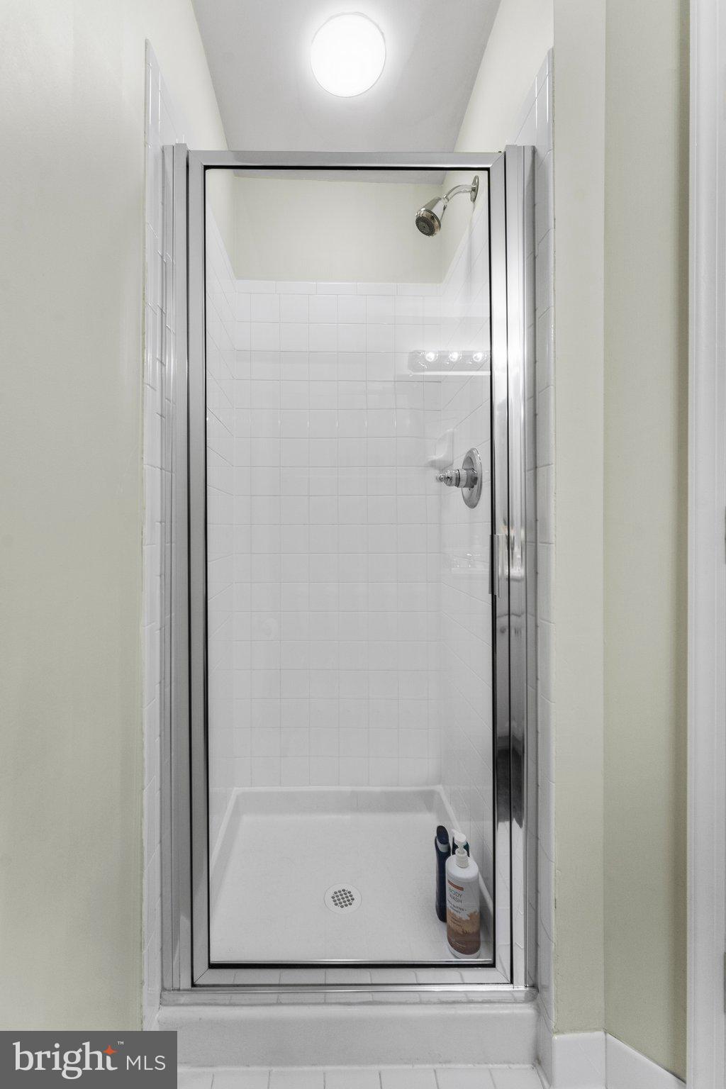 SOUTHERN WALK AT BROADLANDS - Residential Lease