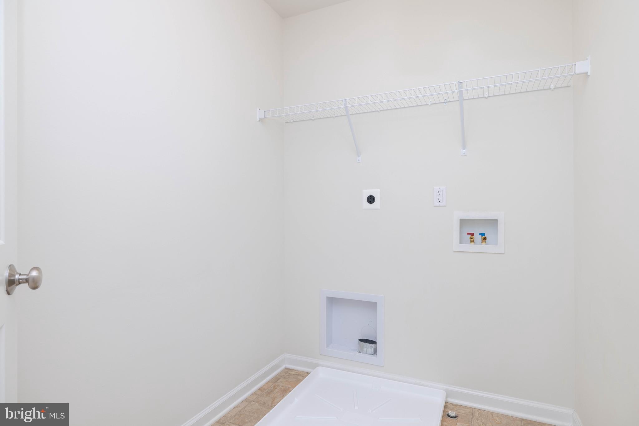 WALNUT WALK - Residential