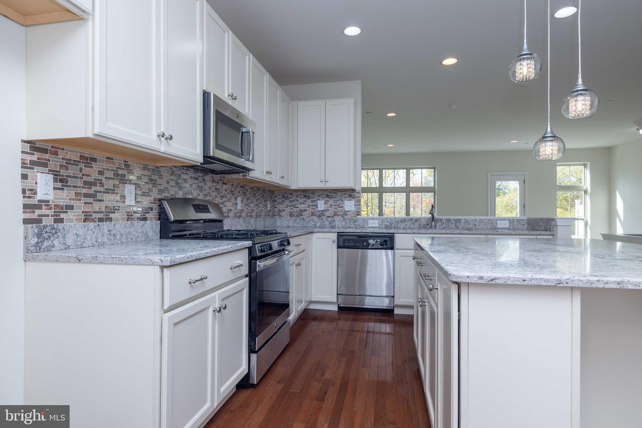 326 REDBUD LANE