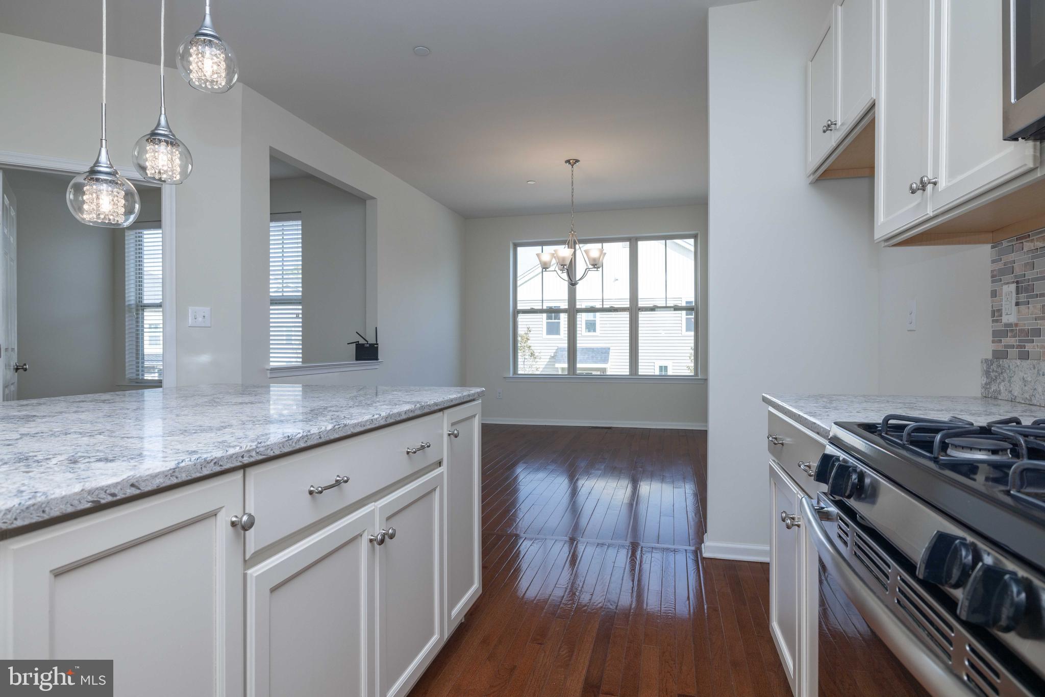 WALNUT WALK - Residential