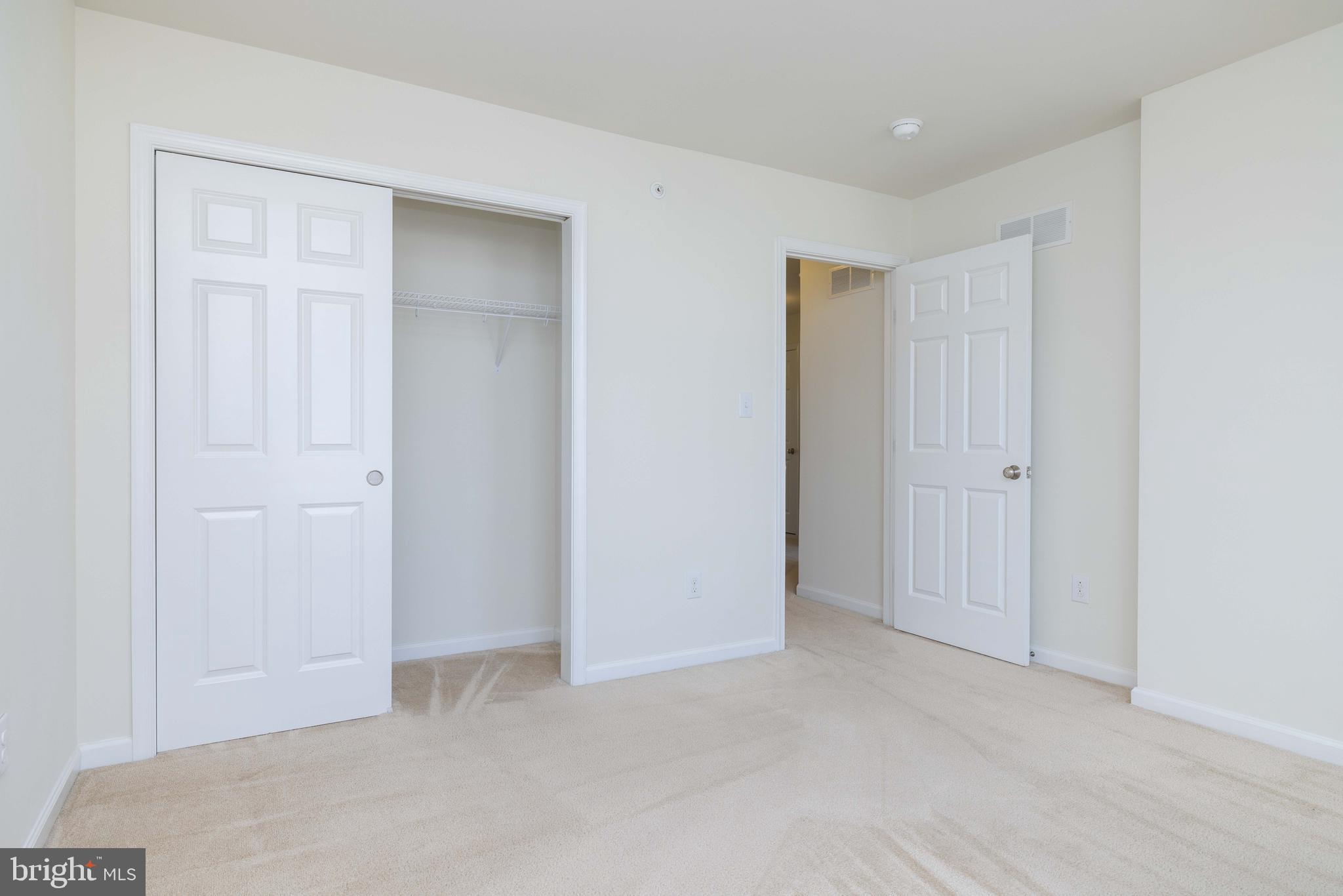 WALNUT WALK - Residential