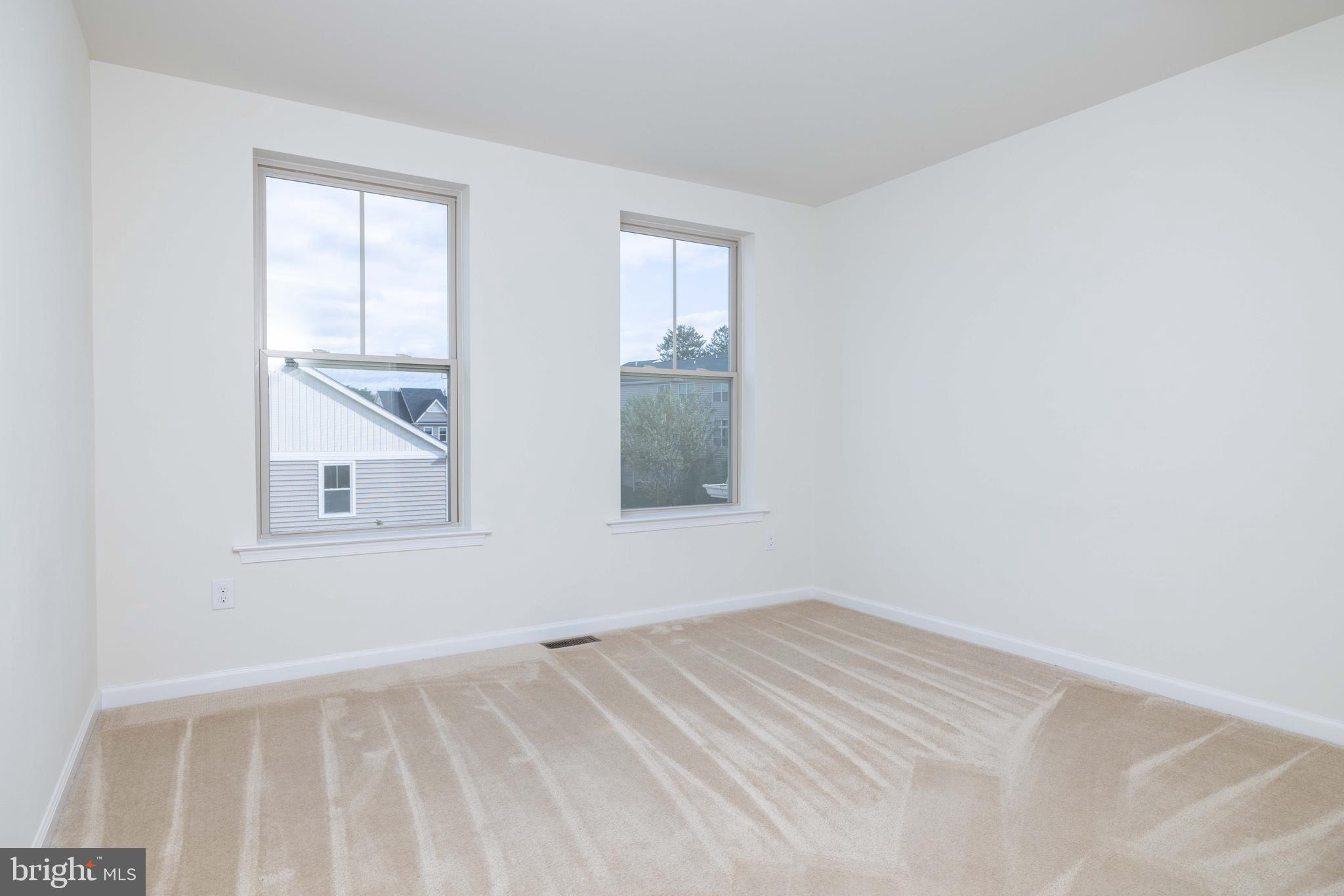 WALNUT WALK - Residential