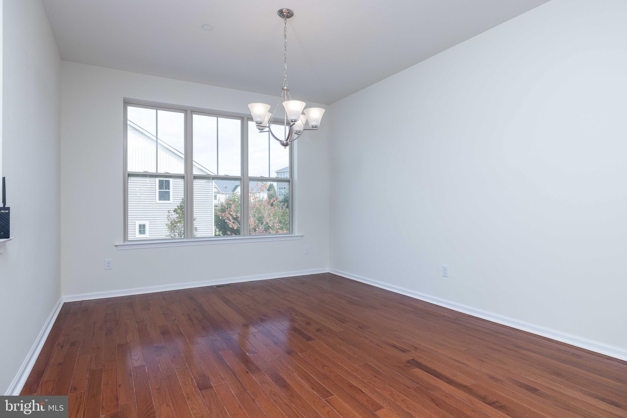 WALNUT WALK - Residential