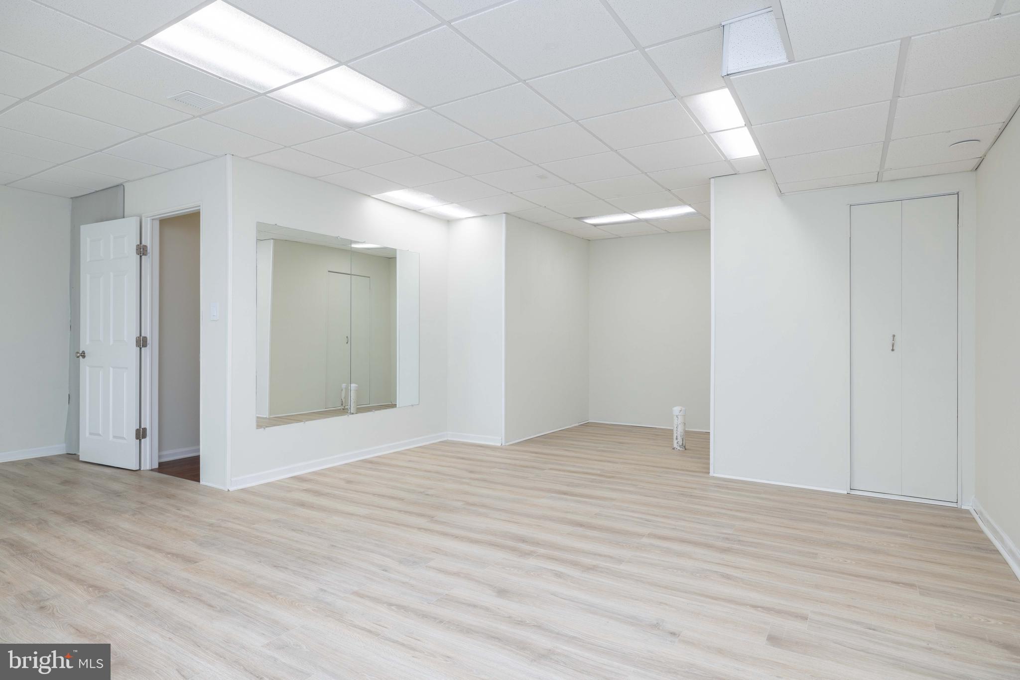 WALNUT WALK - Residential