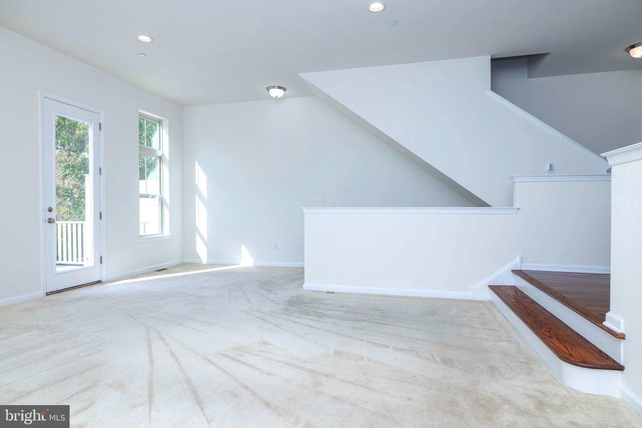 WALNUT WALK - Residential