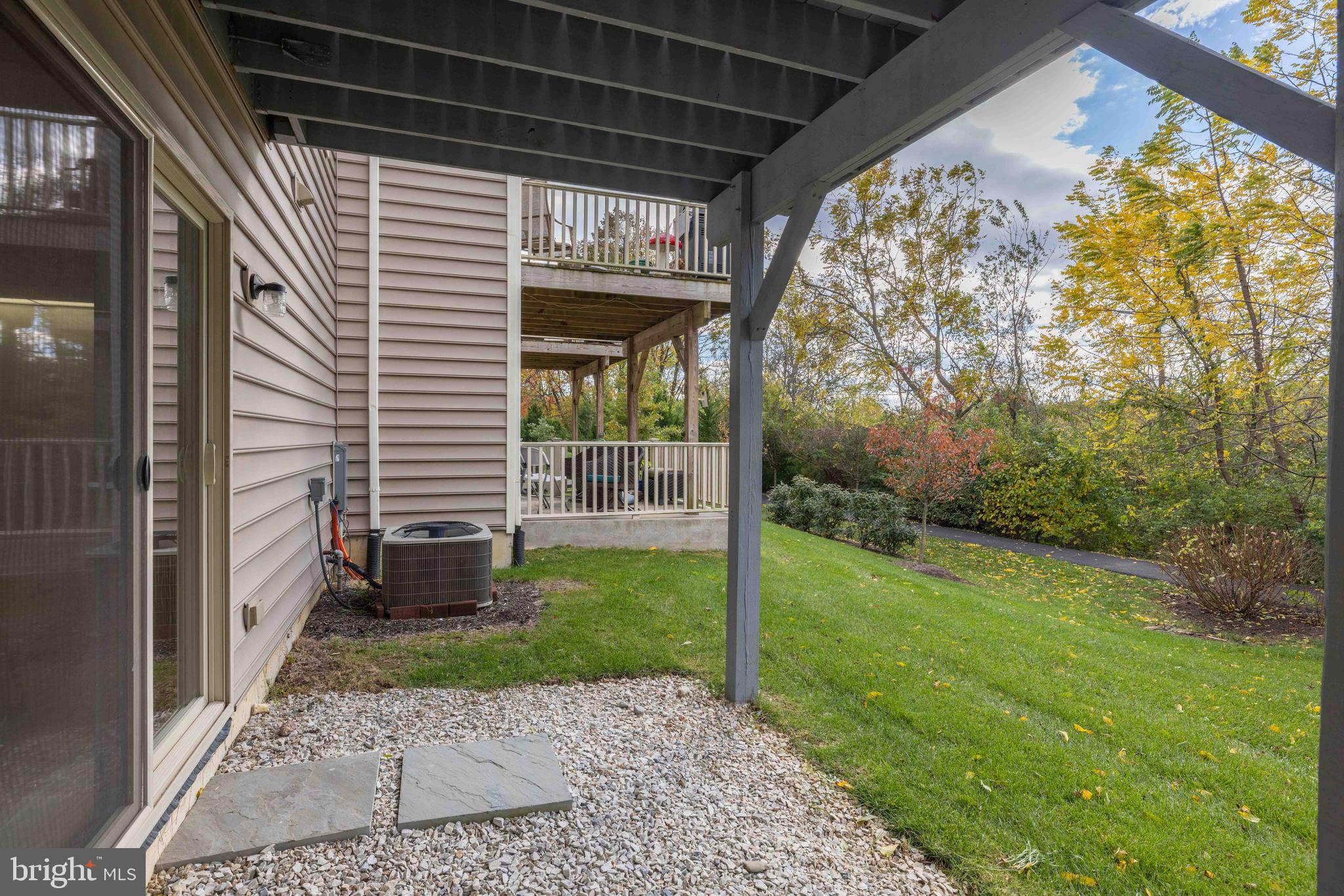 WALNUT WALK - Residential