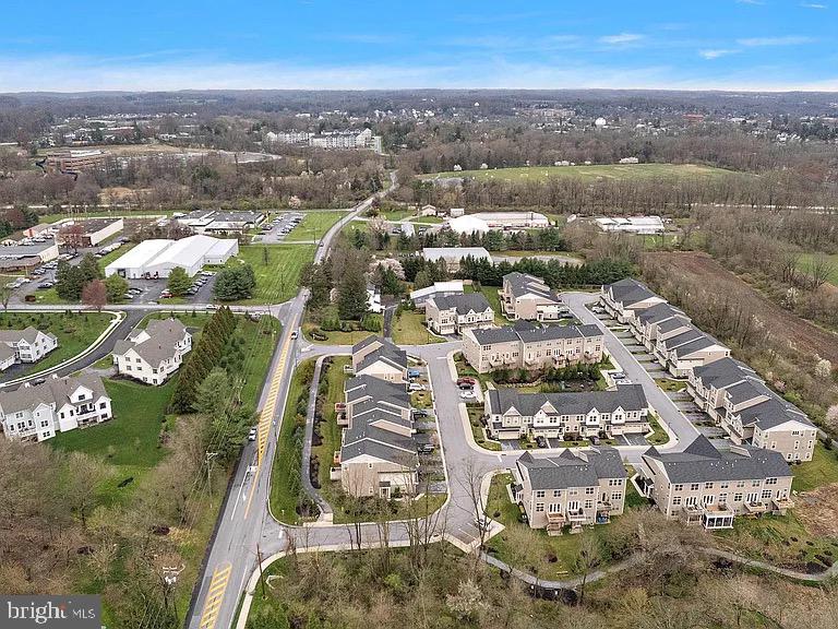 WALNUT WALK - Residential