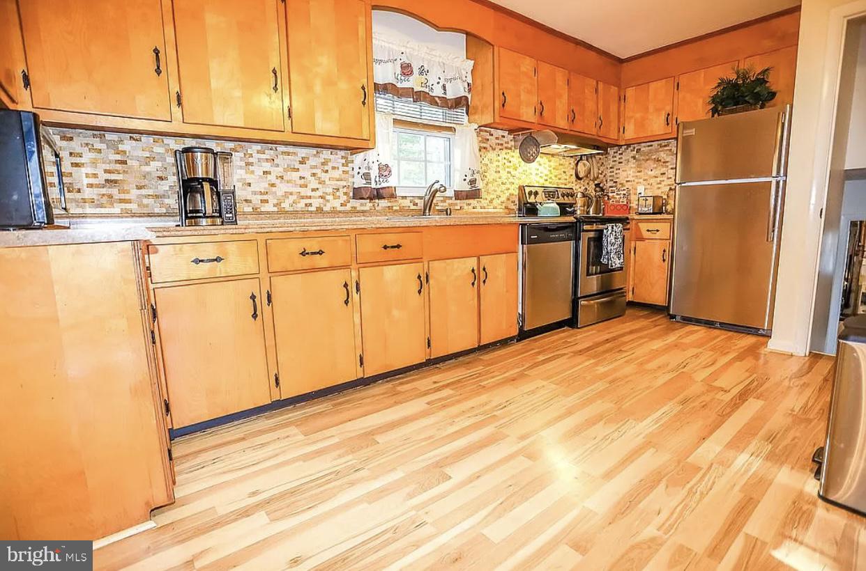 MANASSAS - Residential