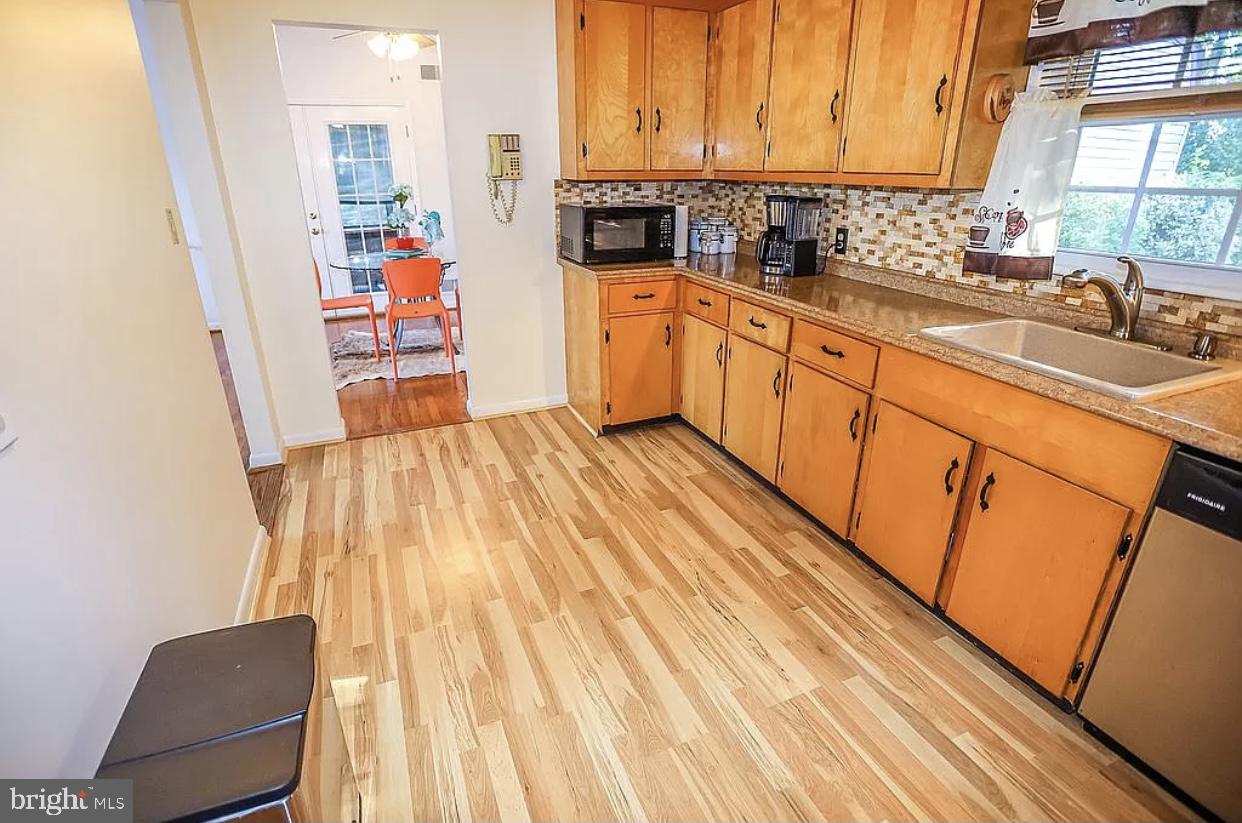 MANASSAS - Residential