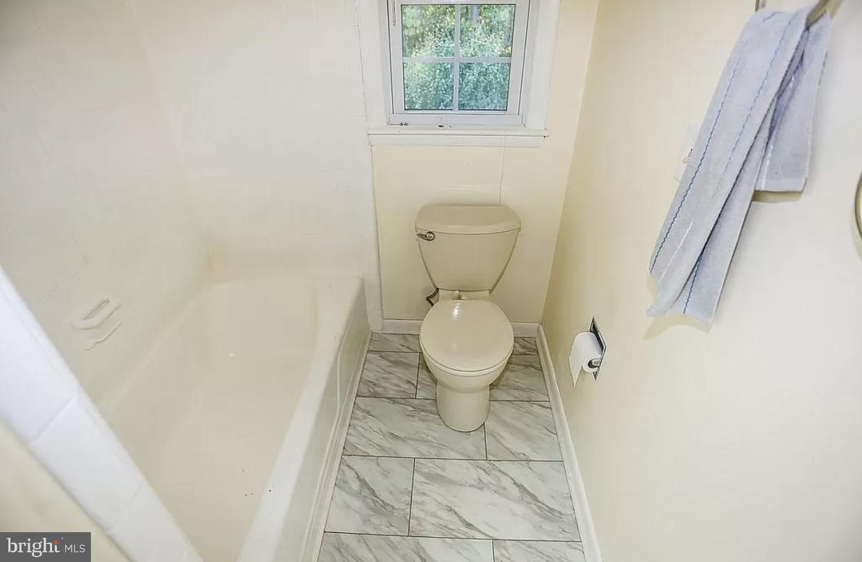 MANASSAS - Residential