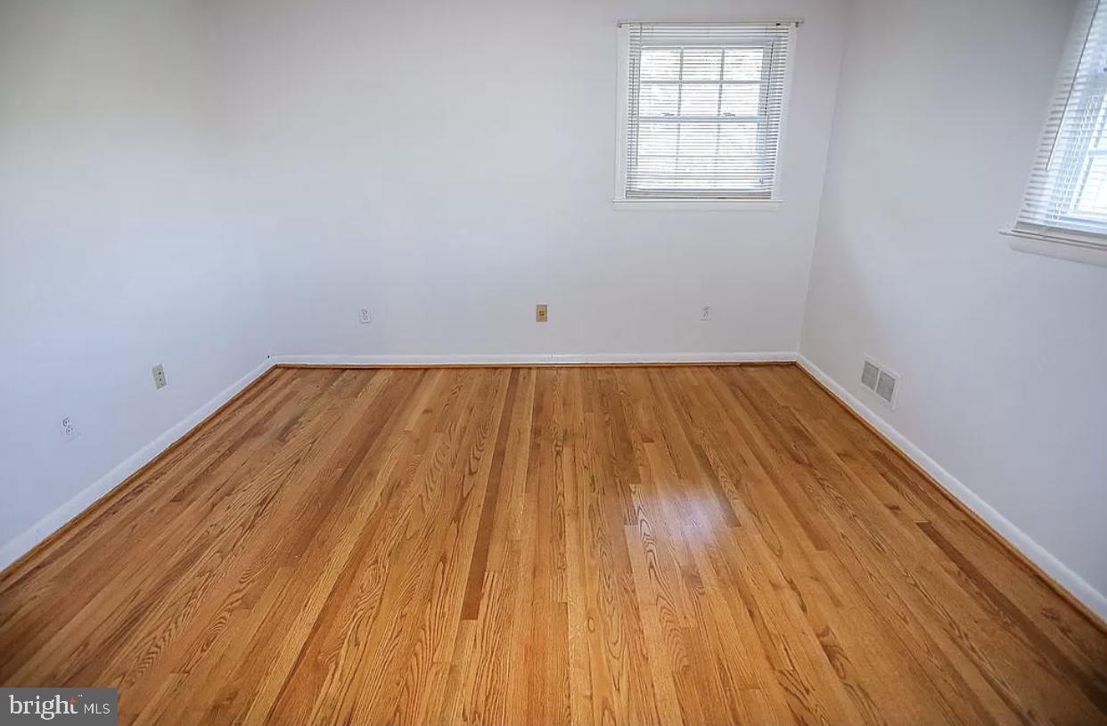 MANASSAS - Residential