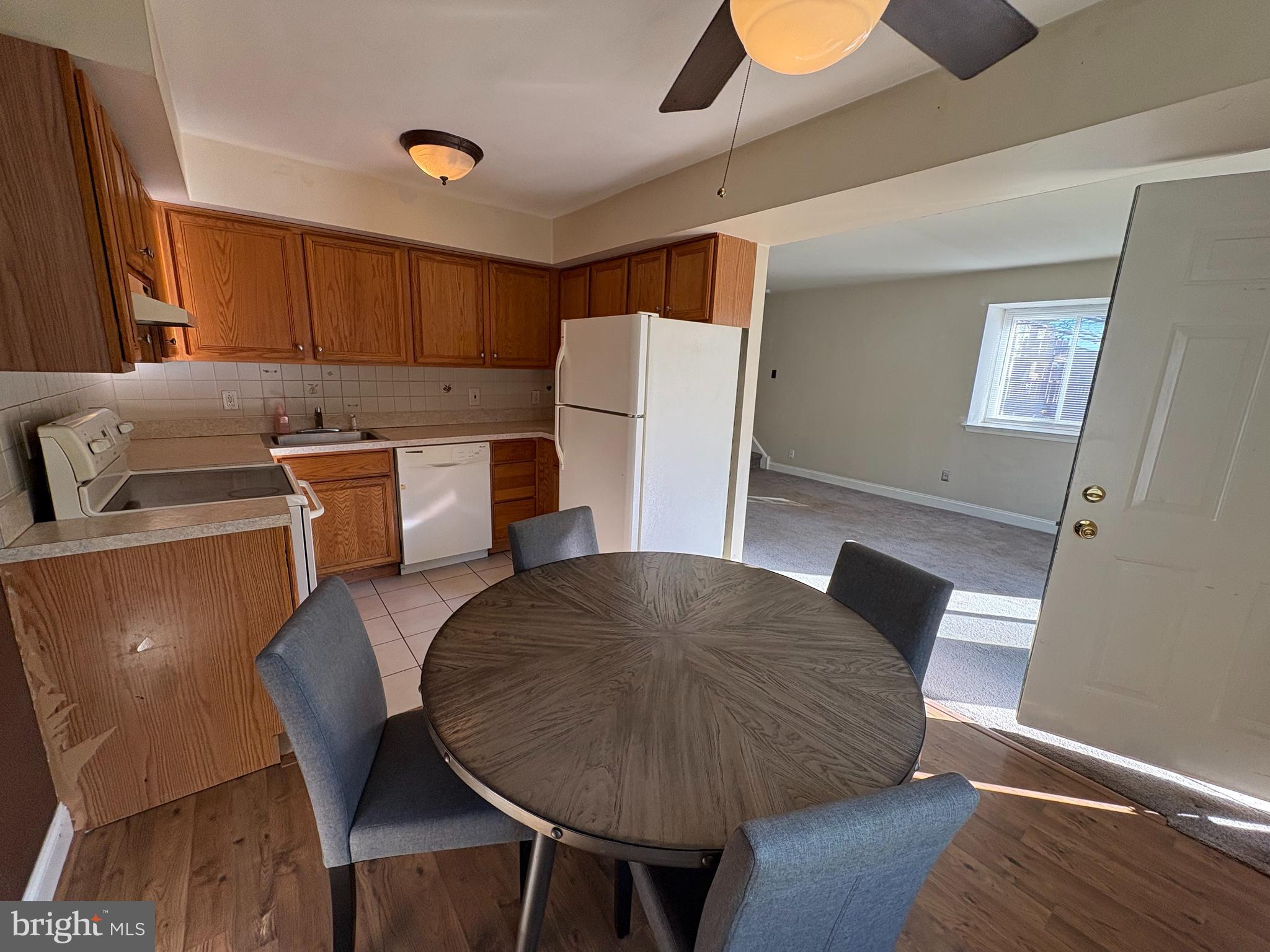 HILLTOP - Residential