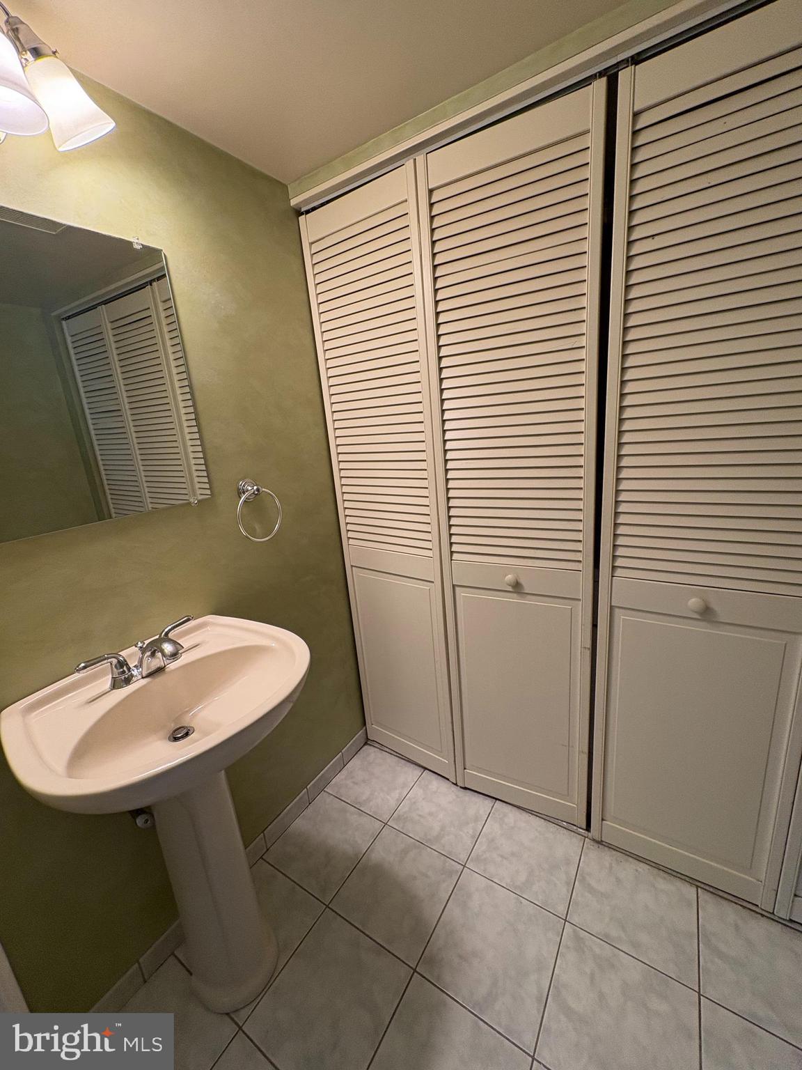 HILLTOP - Residential