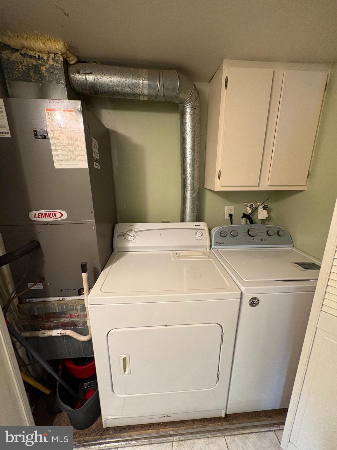 HILLTOP - Residential