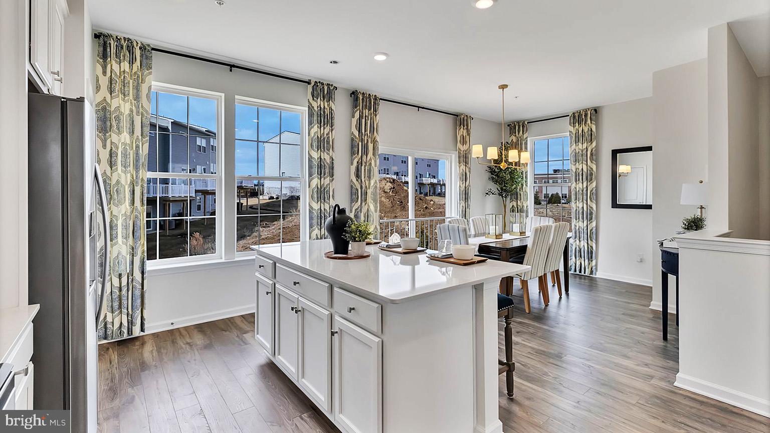 1131 MEADOWLARK DRIVE