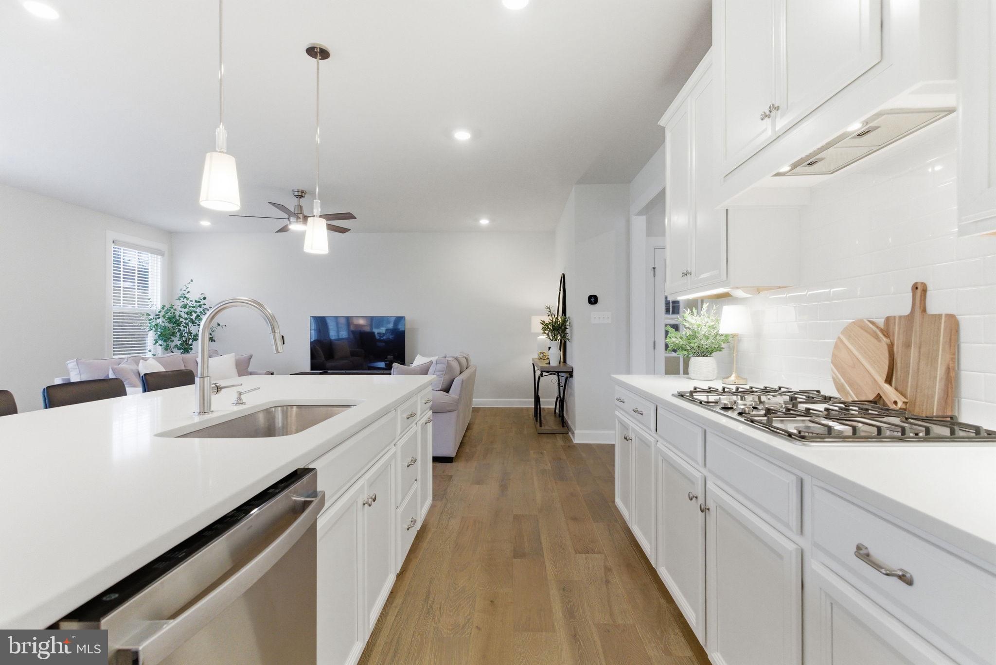 GREYSTONE - Residential