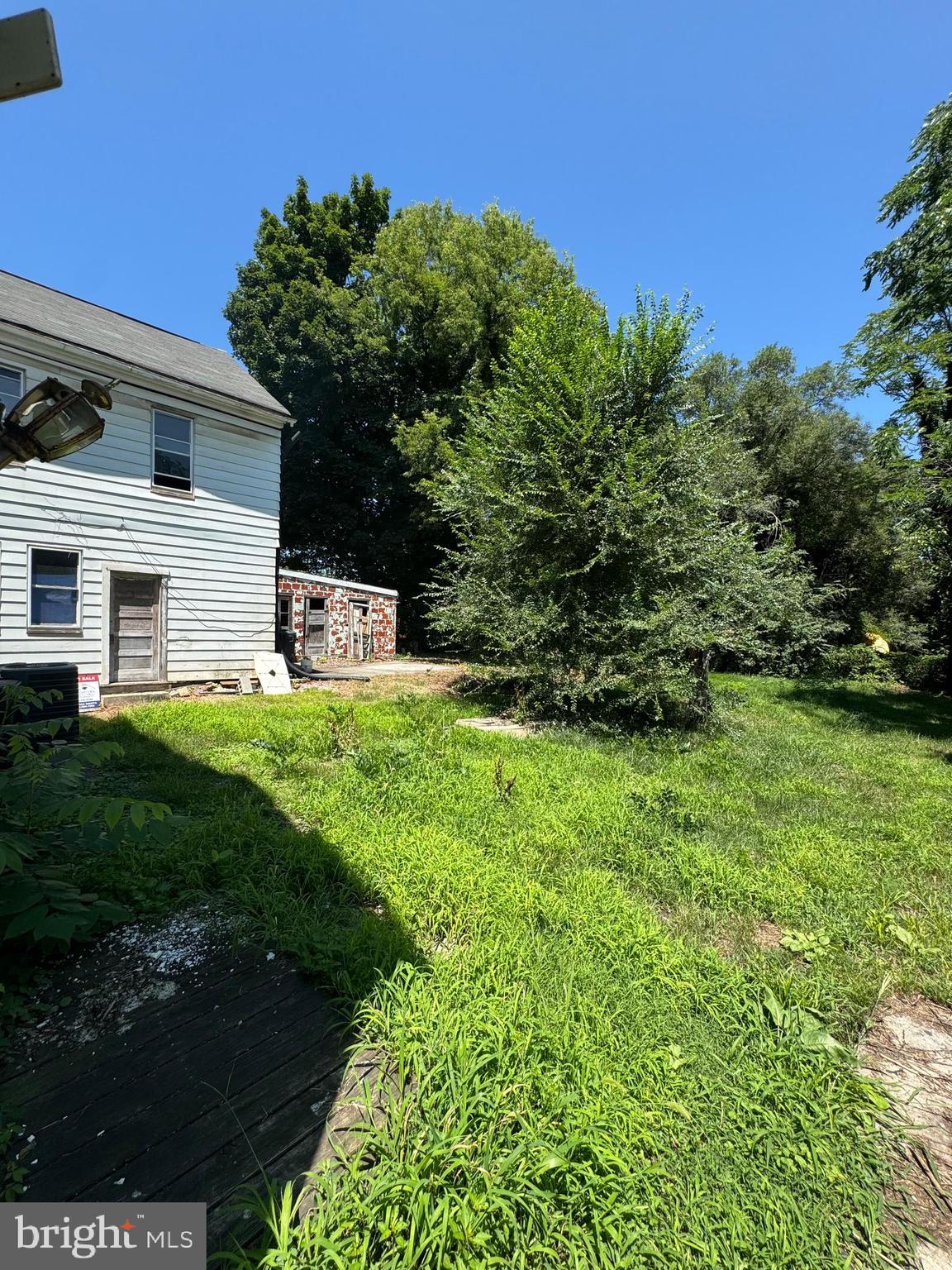 308 W MARTIN STREET