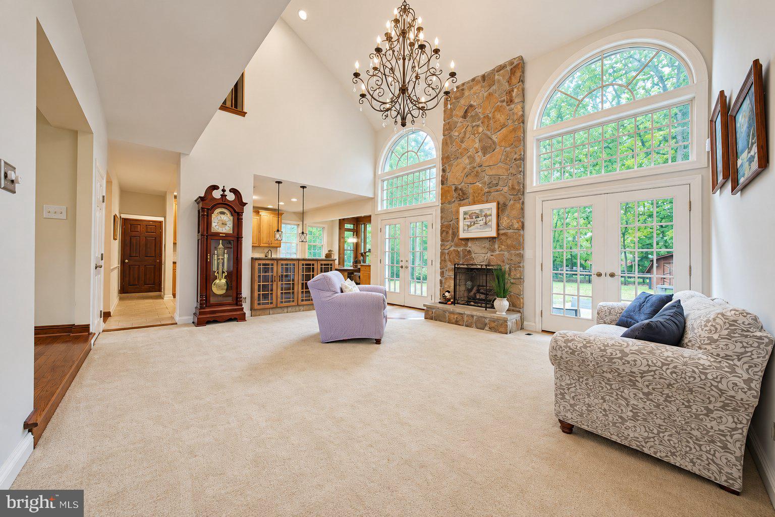 8 YORKSHIRE DRIVE