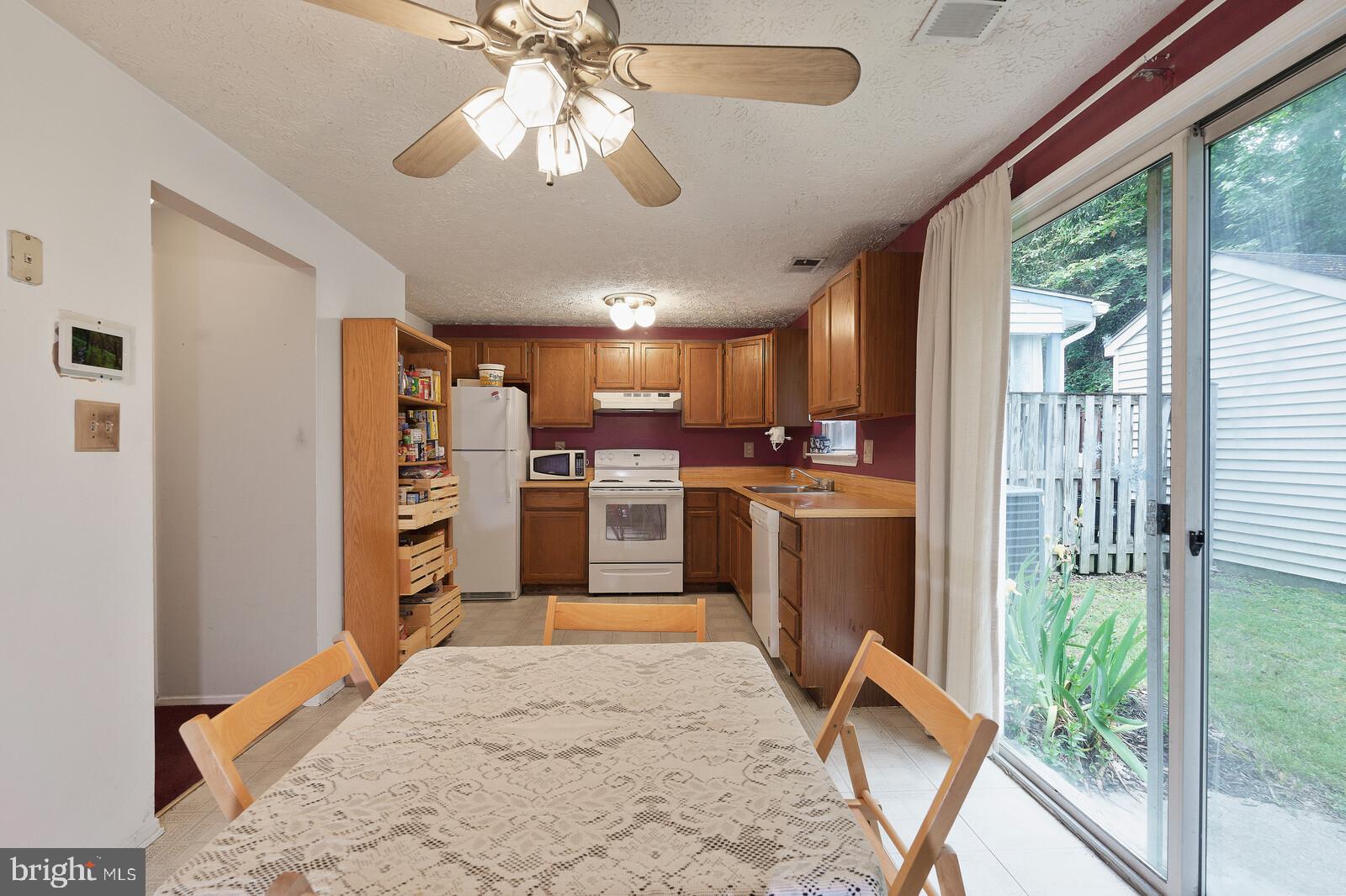 RIDGEWAY ESTATES - Residential