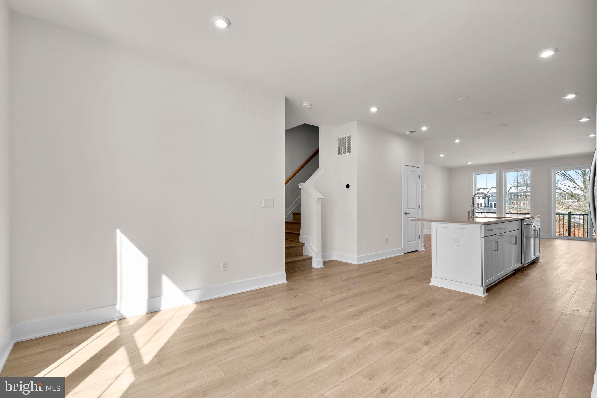 ASHBERRY - Residential