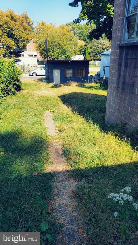 Photo of 3236 Walnut St, HARRISBURG, PA 17109 (MLS # PADA2052944)