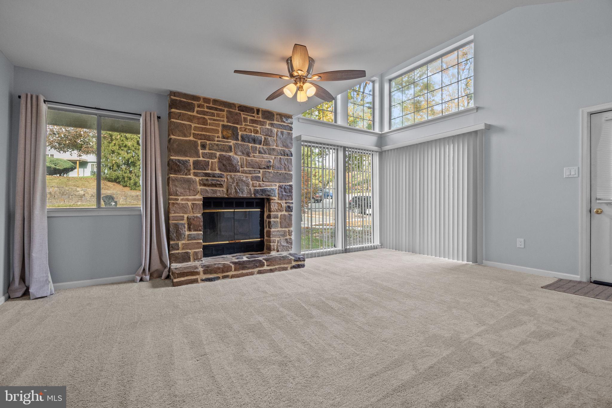 SAW MILL VALLEY - Residential