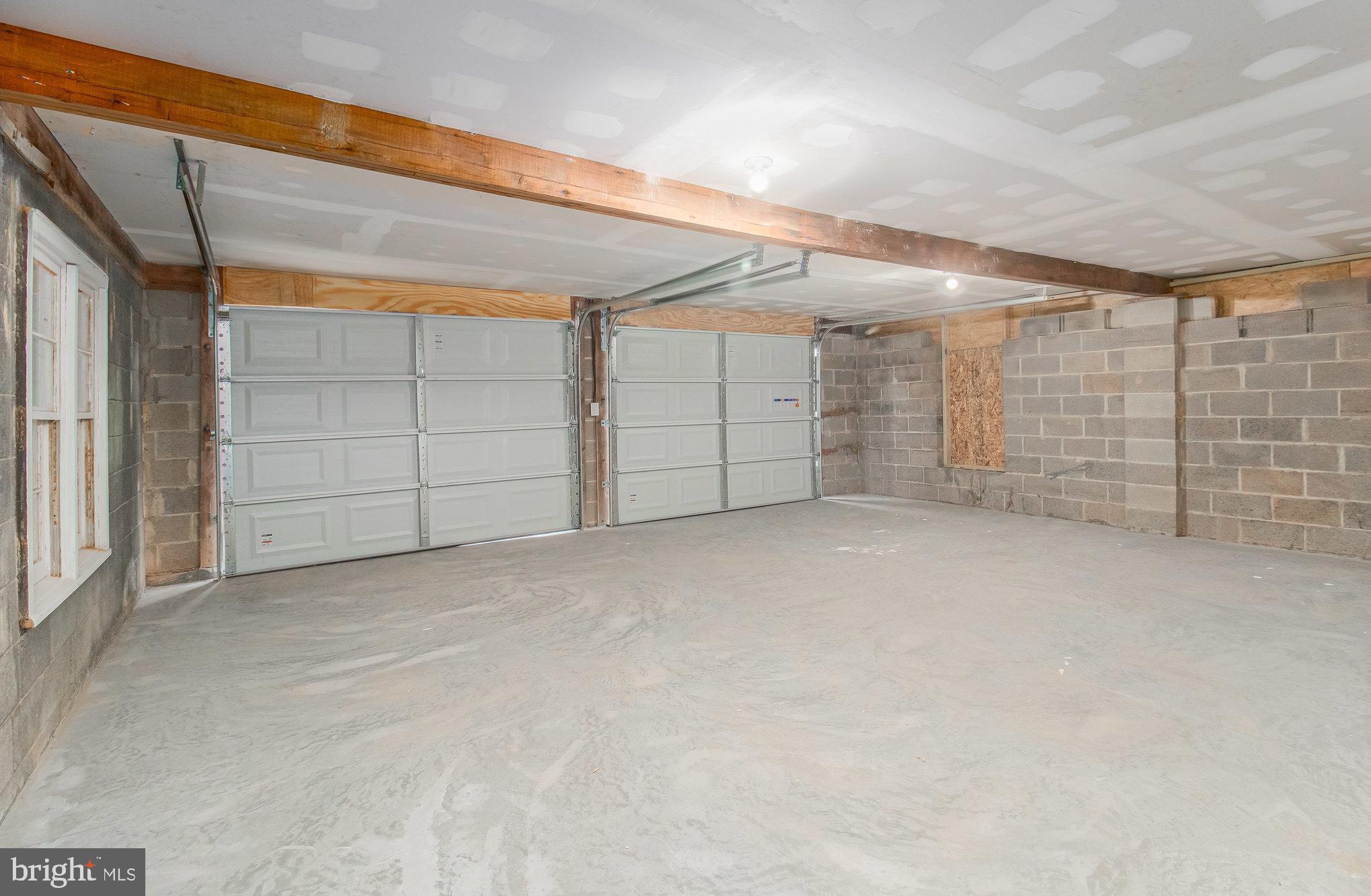 CHERRY HILL - Residential