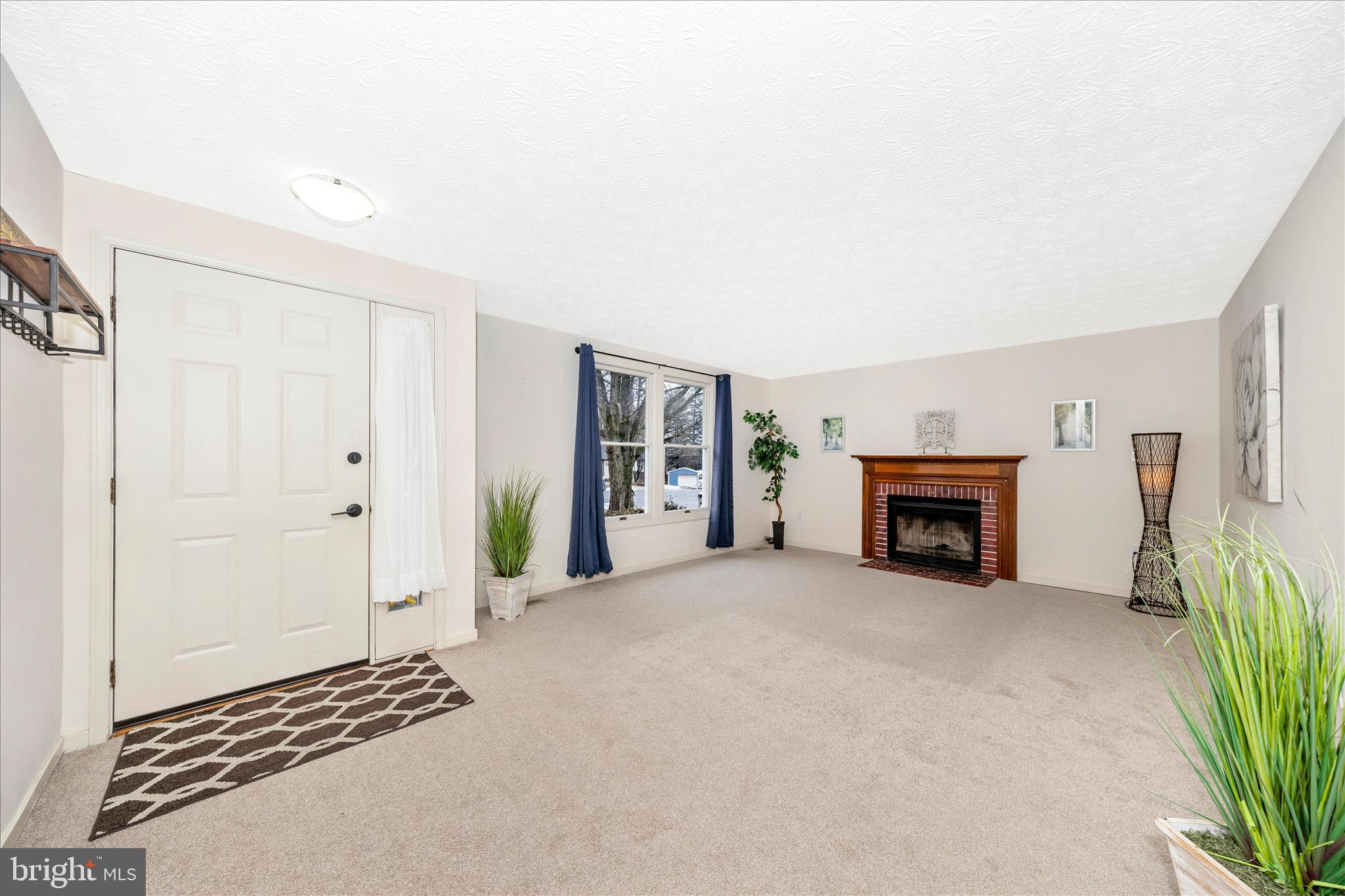 MT AIRY VILLAGE - Residential