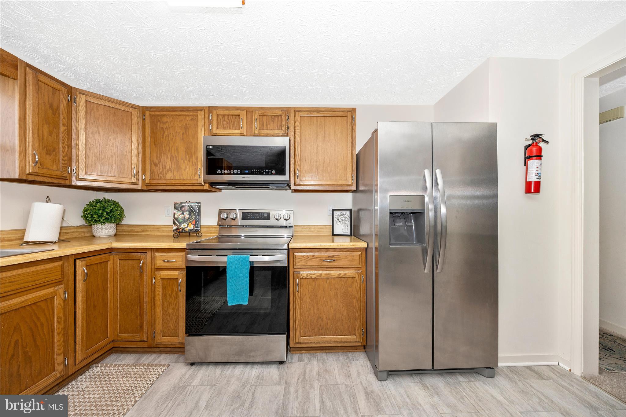 MT AIRY VILLAGE - Residential