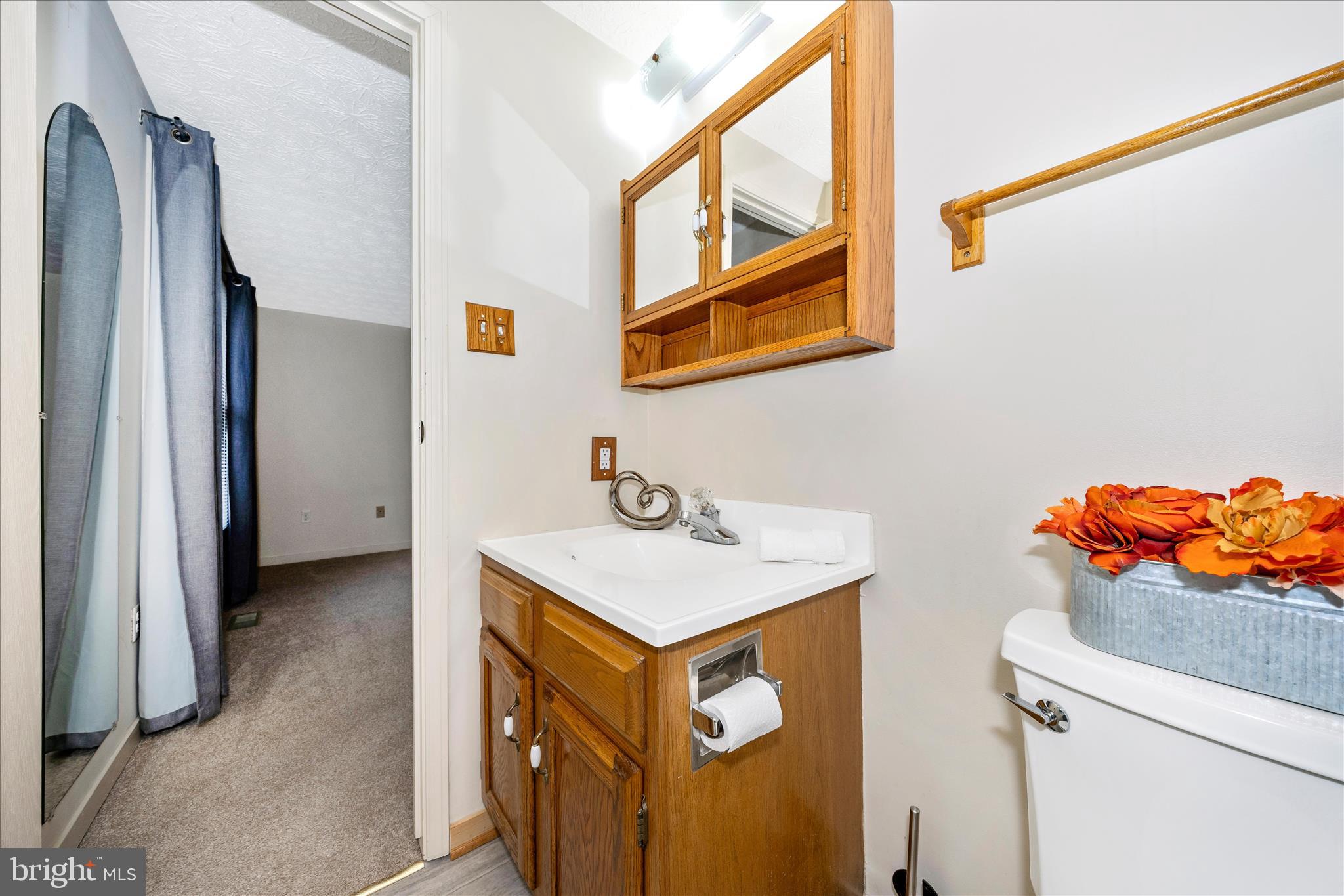 MT AIRY VILLAGE - Residential