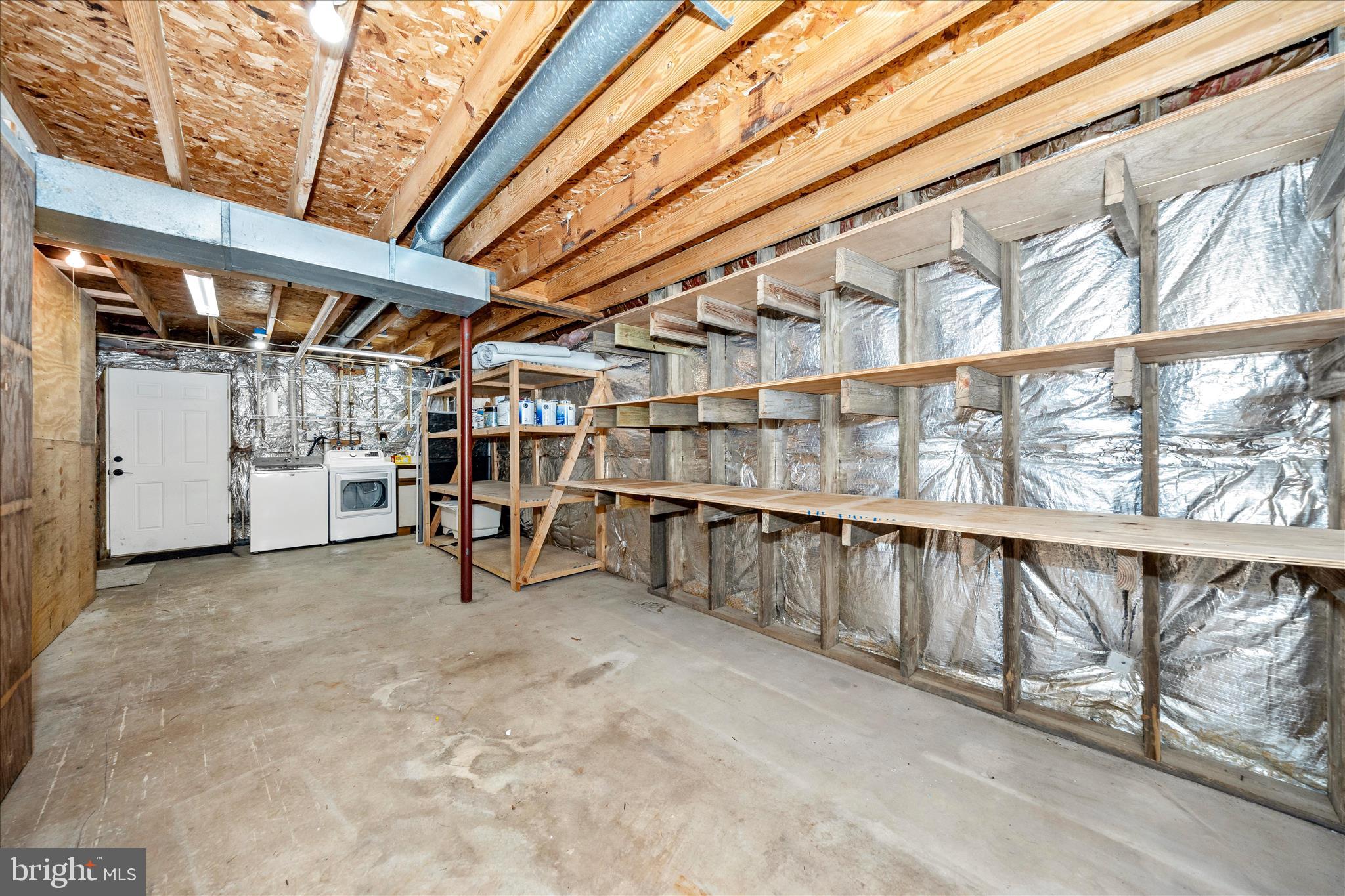 MT AIRY VILLAGE - Residential