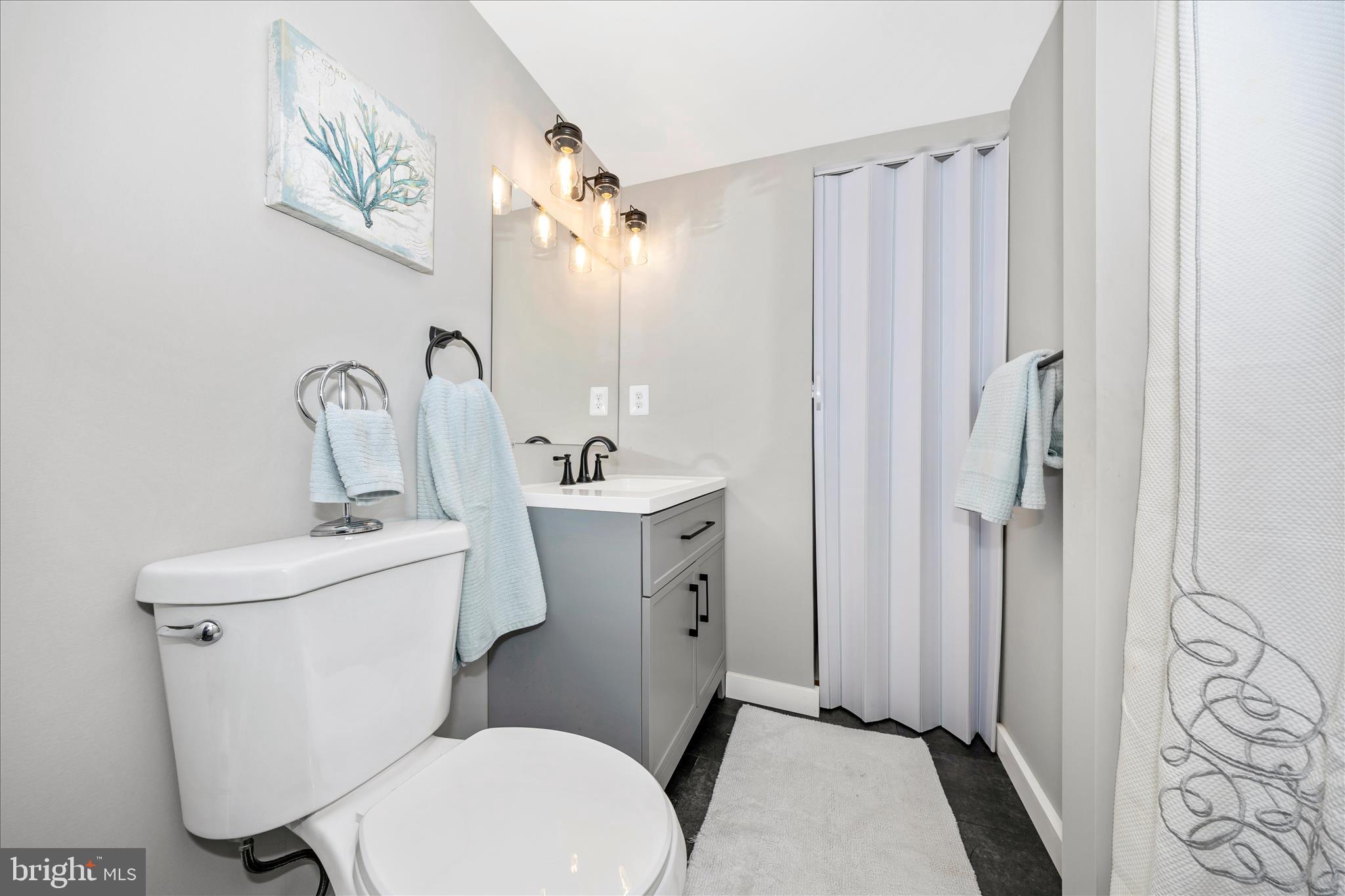 MT AIRY VILLAGE - Residential